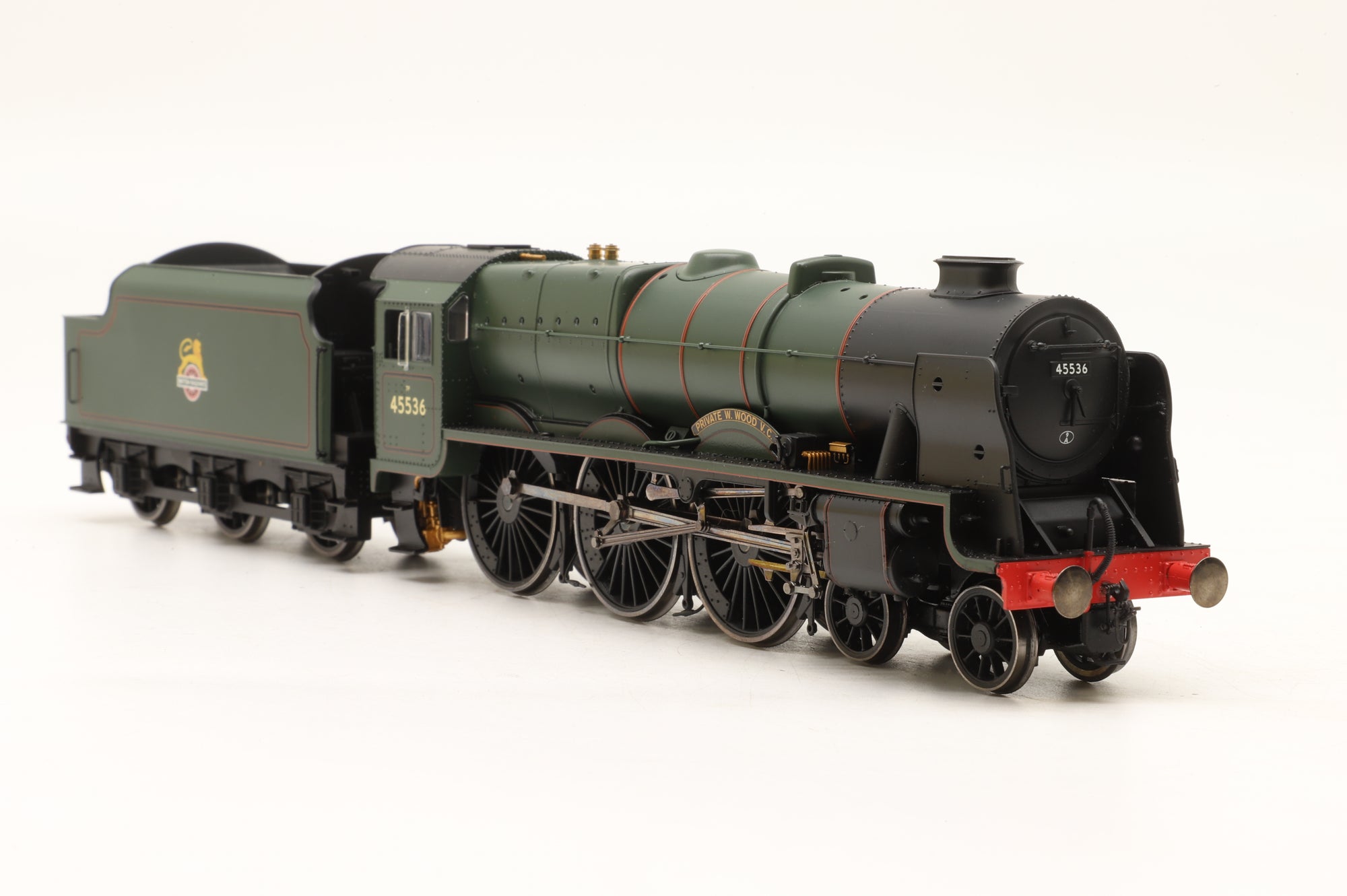 Hornby OO R2726 BR 4-6-0 Patriot Class 'Private W Wood VC'