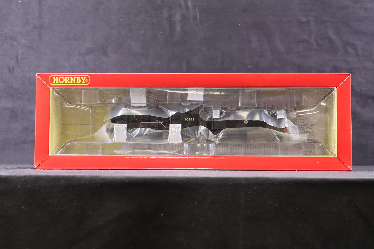 Hornby OO R3240 0-6-0 Drummond Class 770 &#39;30693&#39; BR E/C