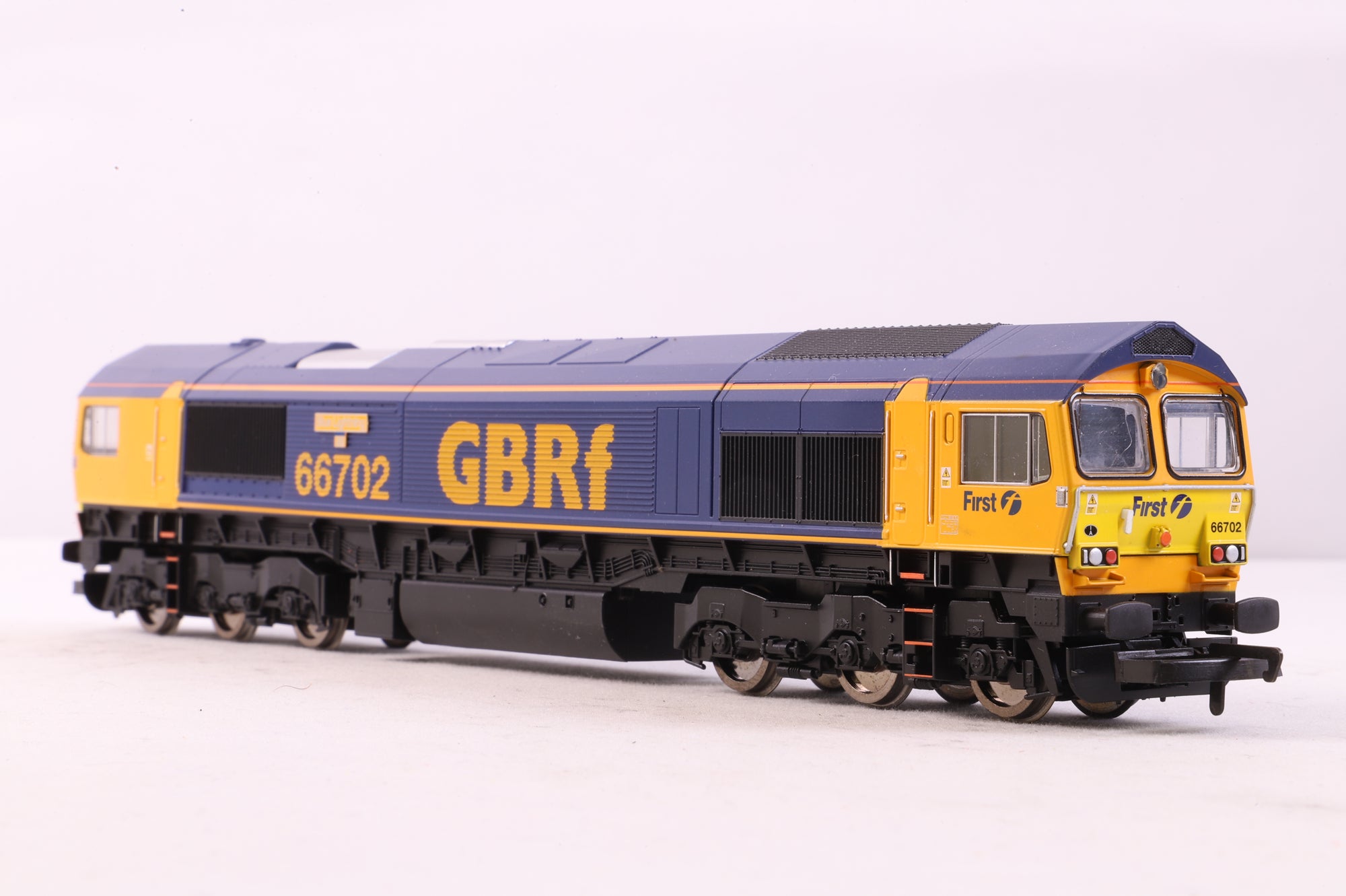 Hornby OO R2652 Class 66 '66702' 'Blue Lightning DCC Fitted