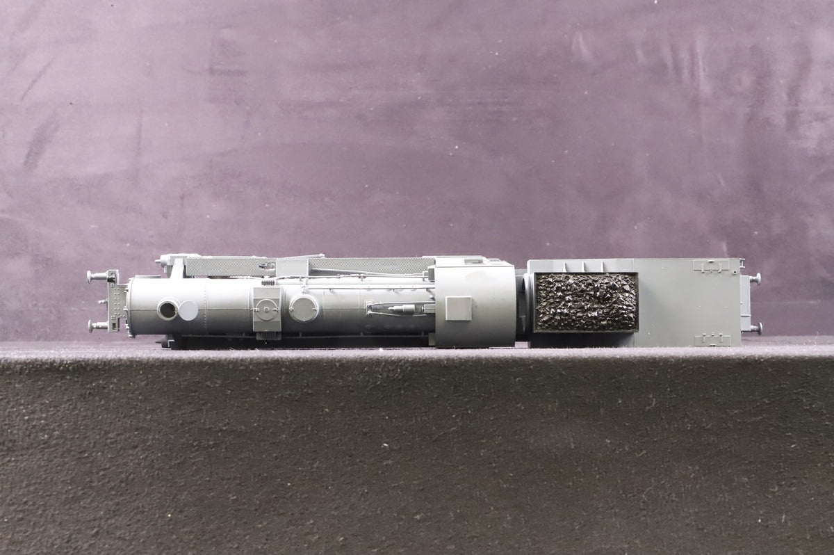 Gutzold HO 32400 BR 52 Steam Locomotive