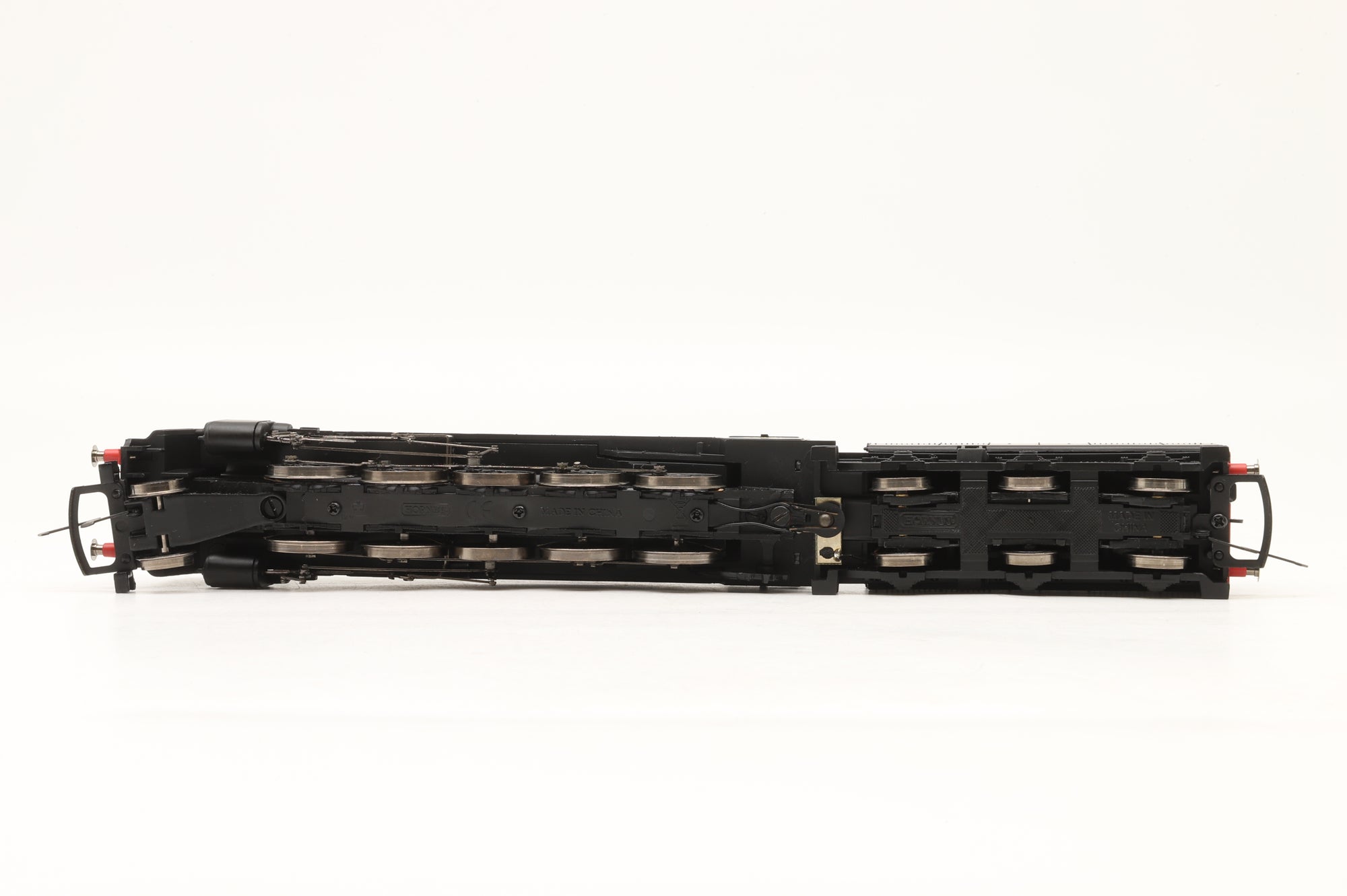 Hornby Railroad OO R2880 Class 9F 92221 in BR Black L/C