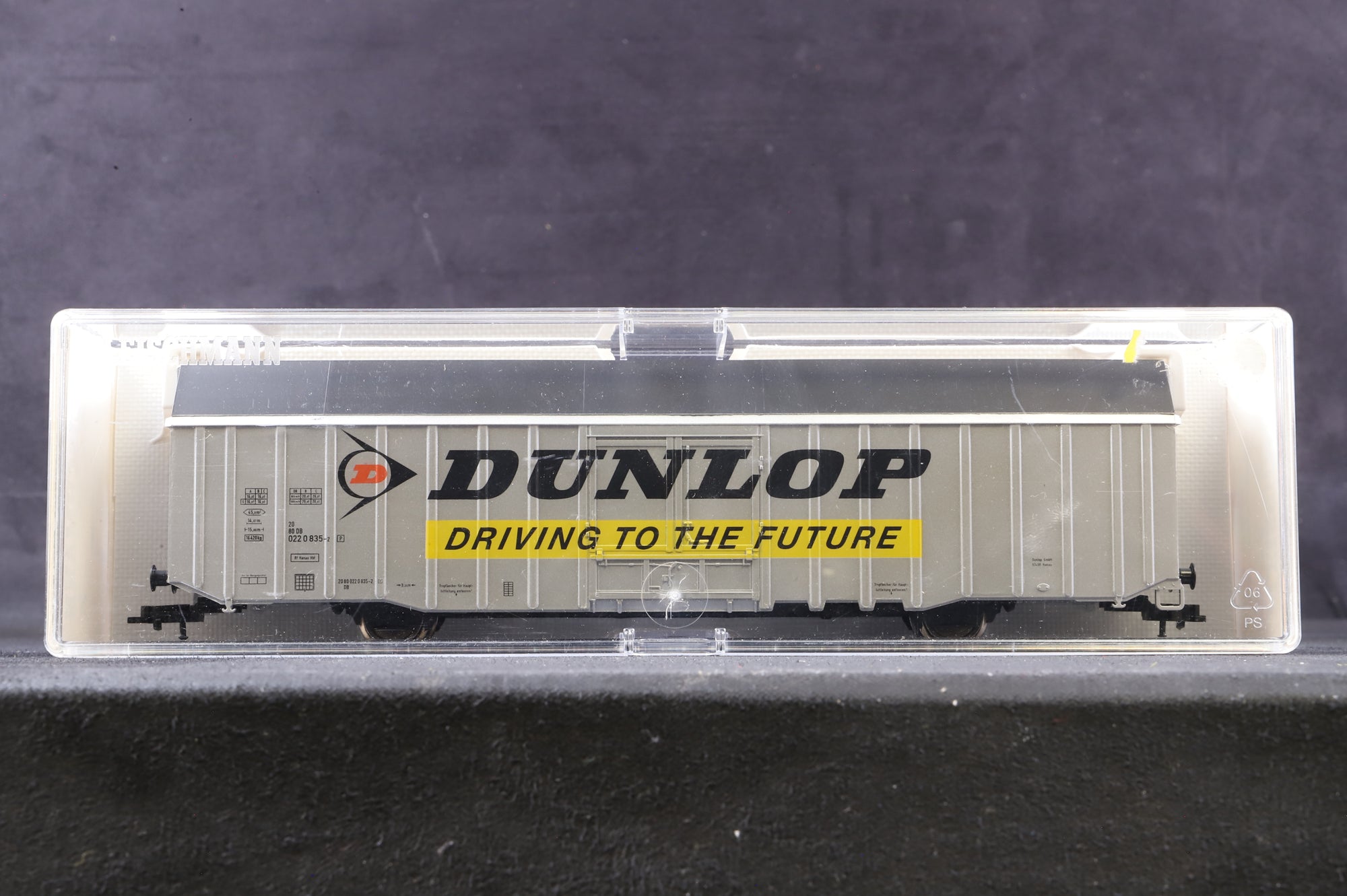 Fleischmann HO 5376 Rake Of 3 Dunlop Box Cars DB