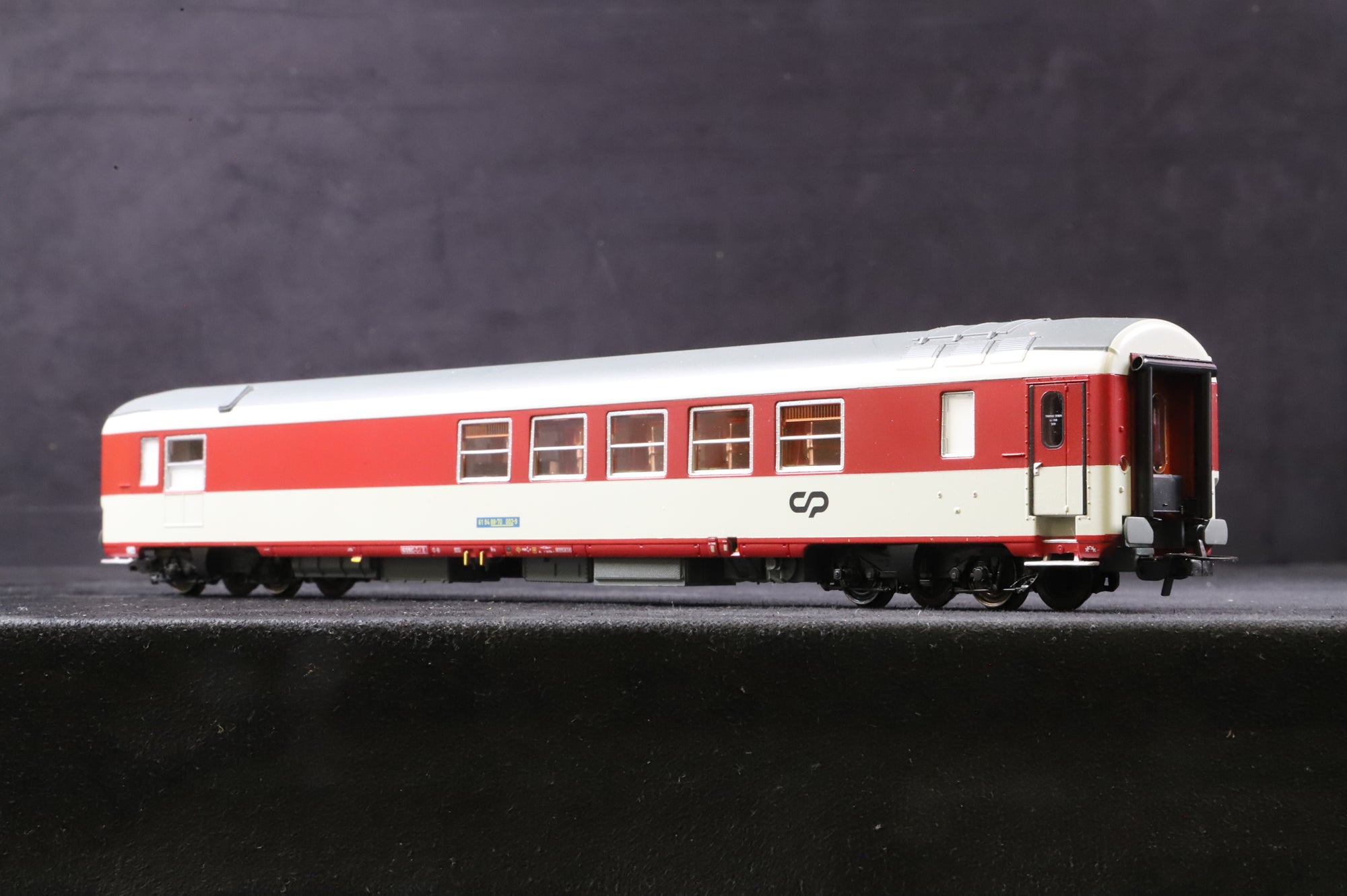 L.S.Models HO 98 001 Restaurant Ex-Gril Express Coach
