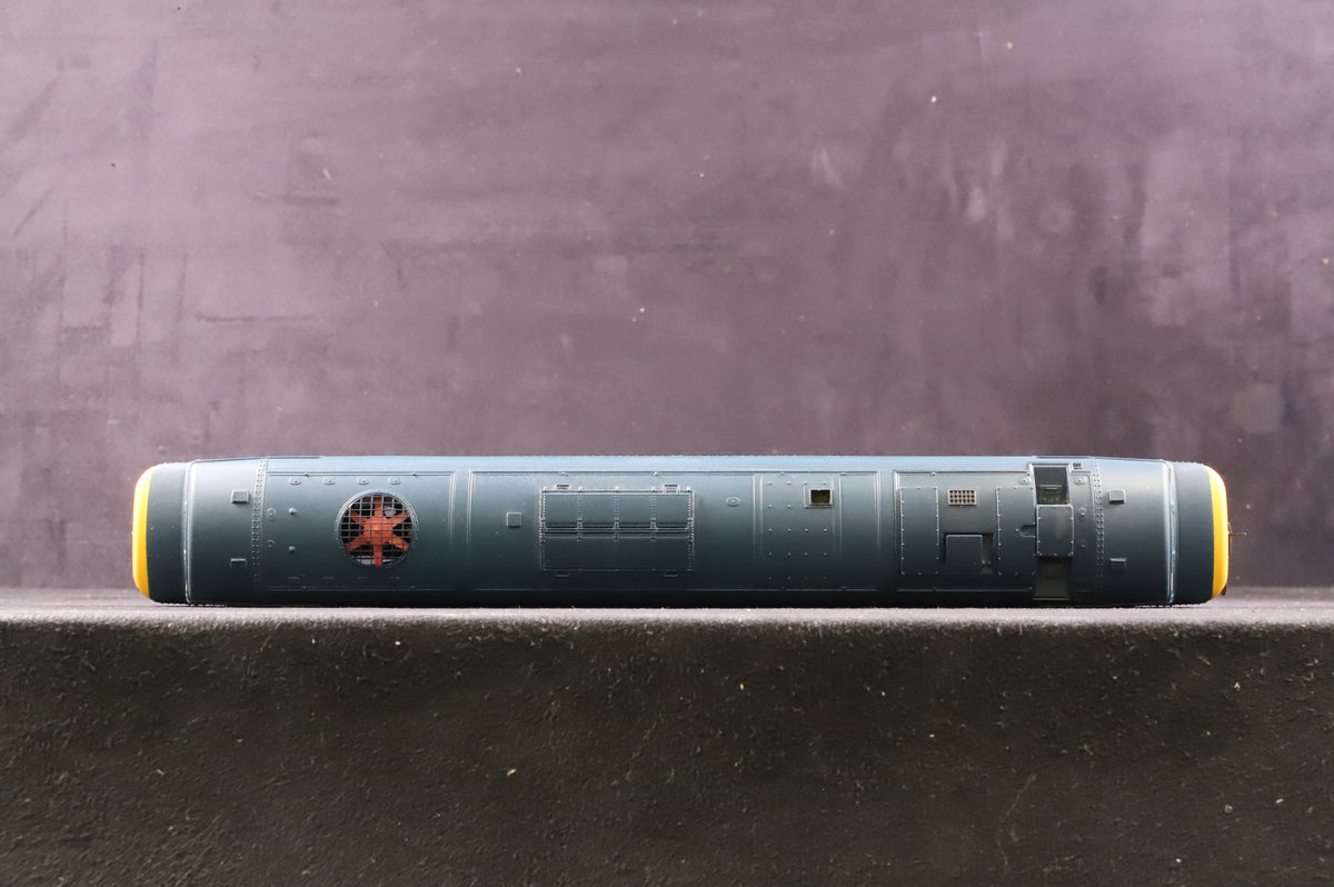 Heljan OO 45104 Class 45 No.64 &#39;Coldstream Guard&#39; in BR Blue