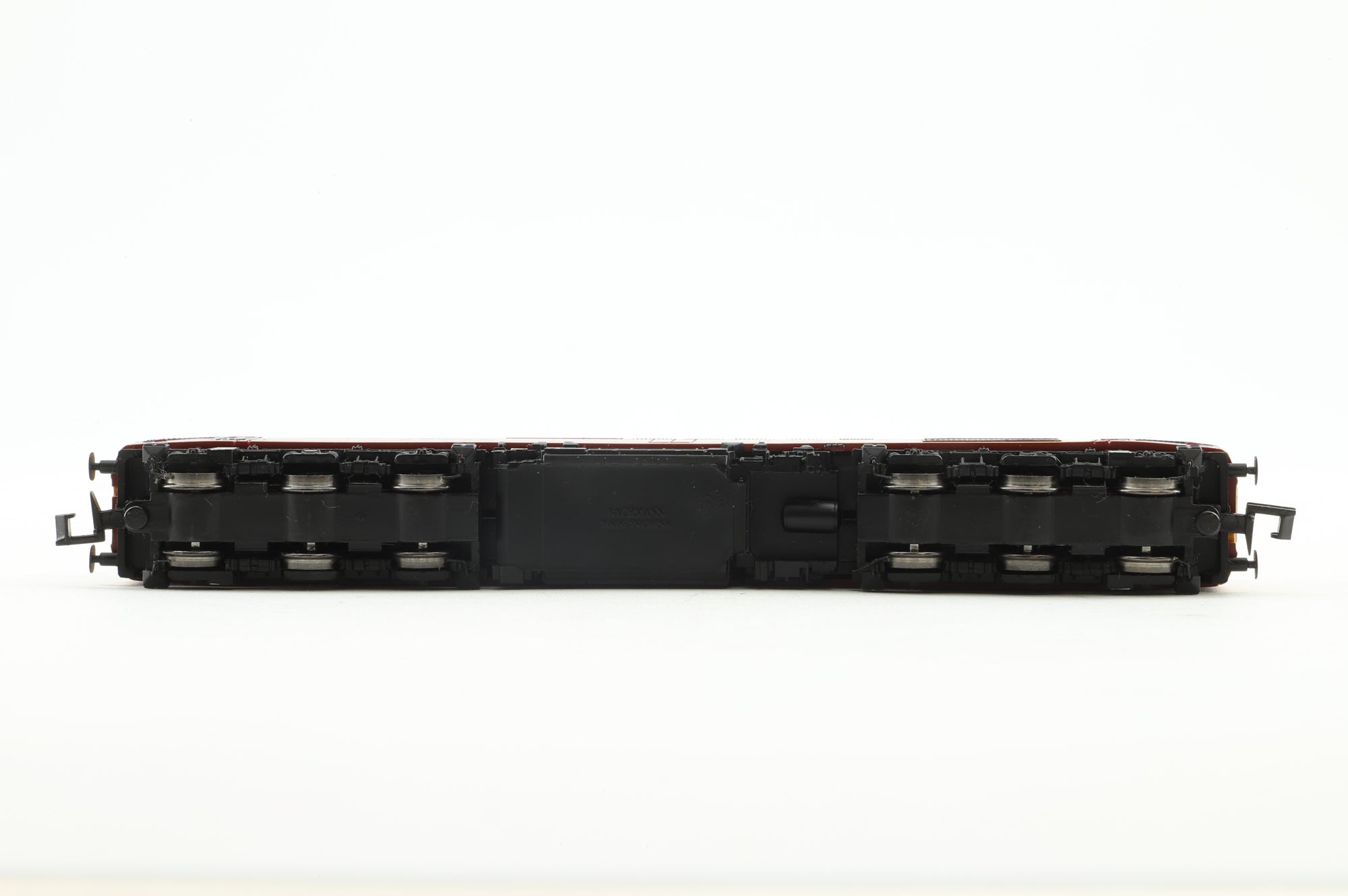 Graham Farish N 371-350 Class 60 '60052' Weathered EWS