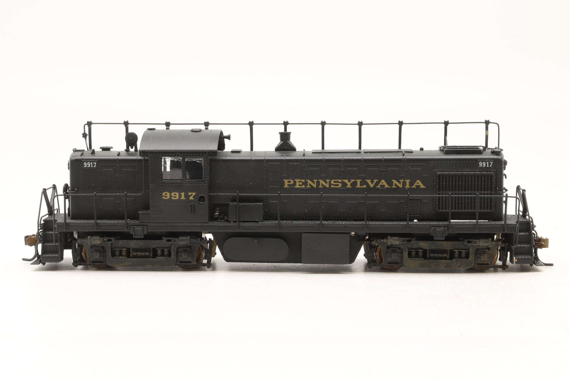 Alco/Samhongsa HO Brass RS-1 Road Switcher w/antenna Pennsylvania Black '9917', Custom Painted