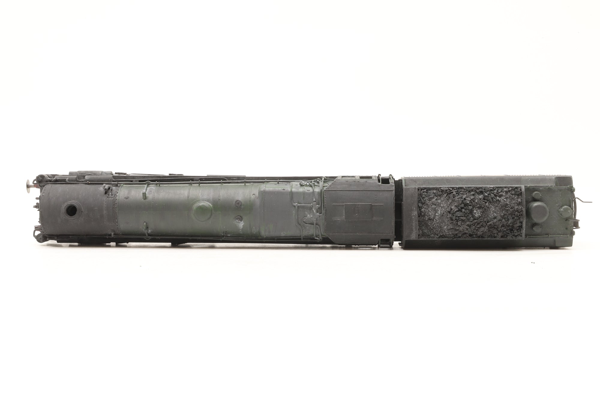 Modified Hornby OOBritannia Class '70043' BR Green E/C Weathered