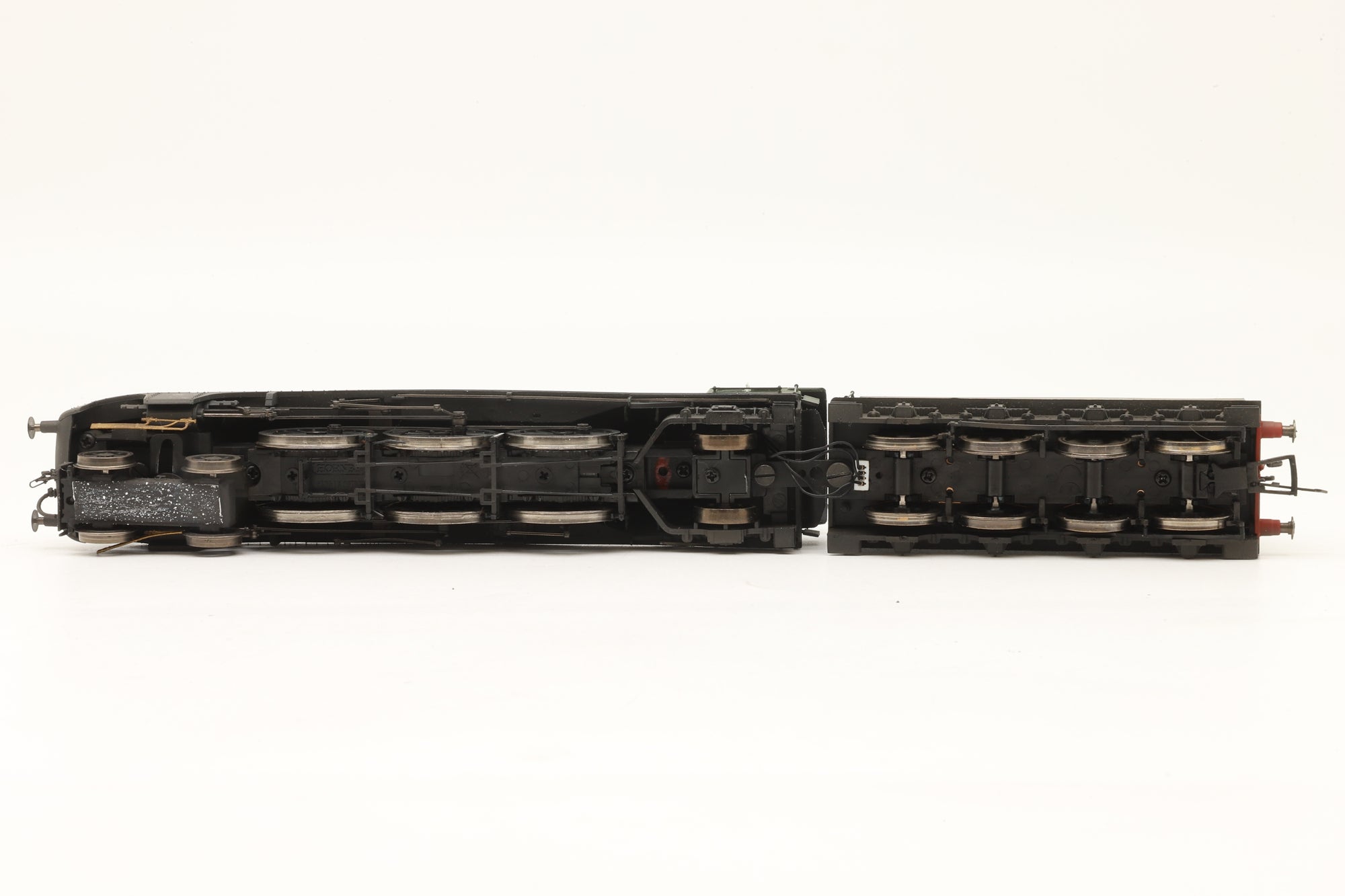 Hornby OO R3522 Class A4 '60027' 'Merlin' BR Lined Green E/C Renamed & Weathered DCC Sound