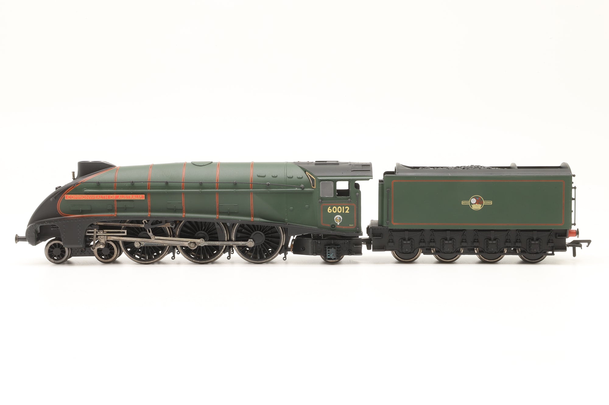 Bachmann OO 31-2001 Set of 3 Class A4 'Commonwealth of Australia' in BR Green, BR Blue & LNER Blue