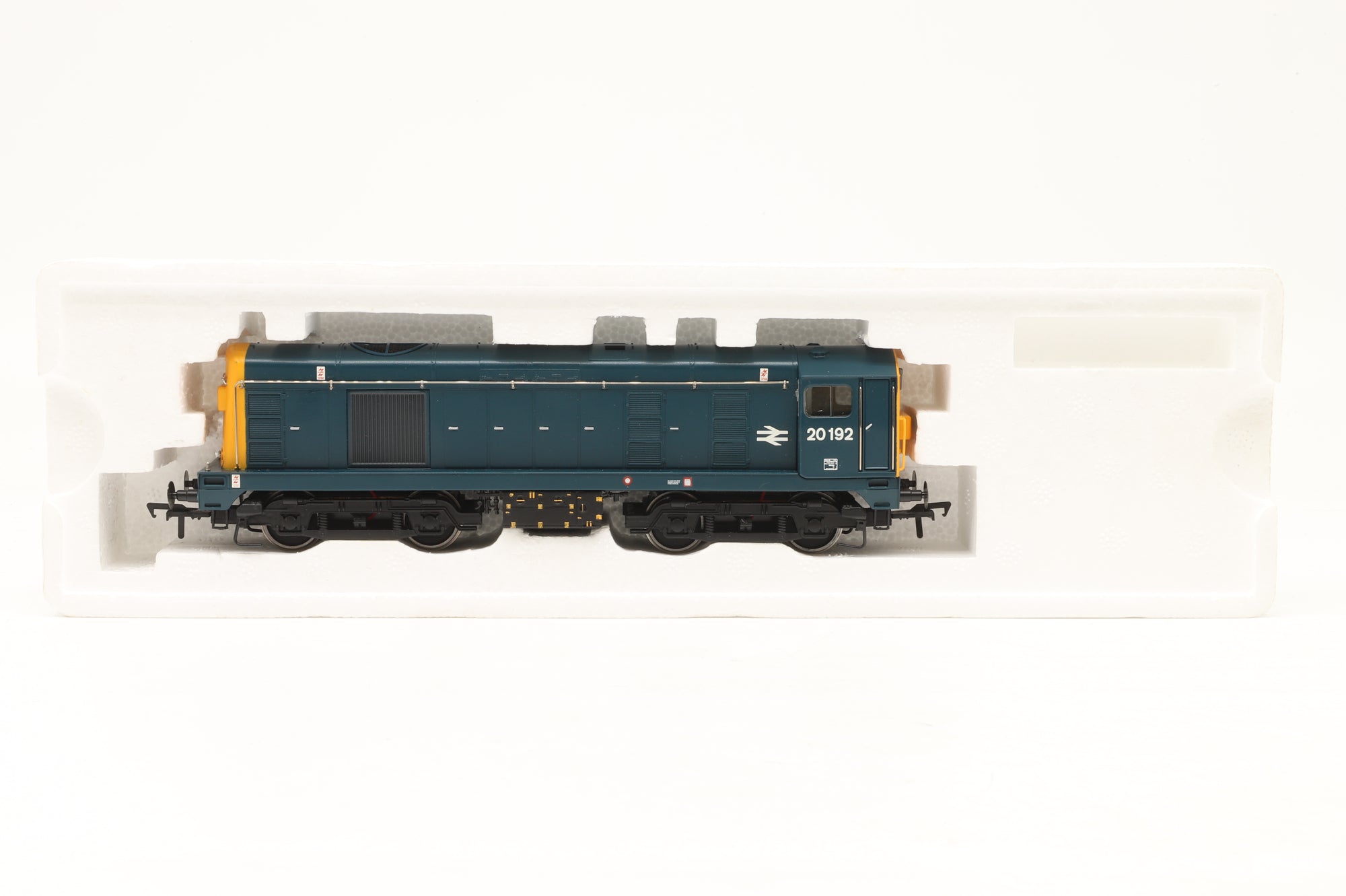 Bachmann OO 32-026 Class 20 20192' Diesel BR Blue With Indicator Boxes