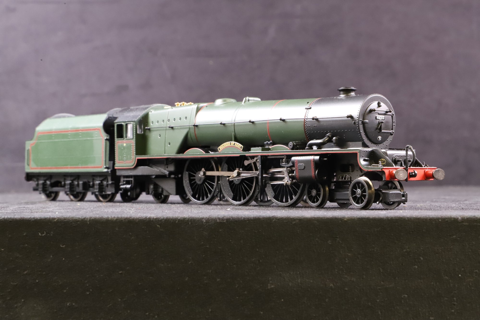 WORKSHOP Hornby OO R2314 Princess Class 4-6-2 '46212' 'Duchess Of Kent' BR Lined Green