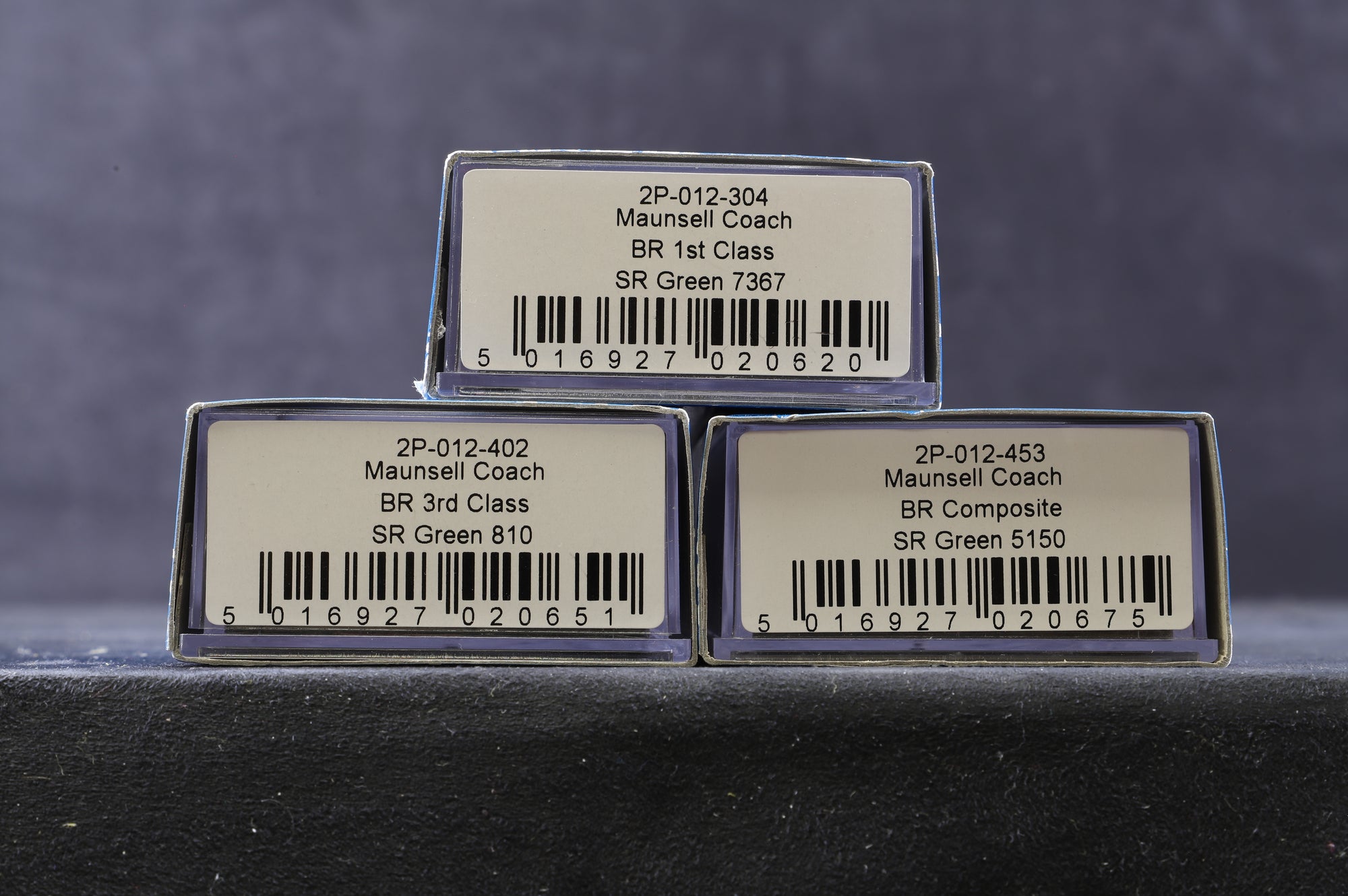 Dapol N Rake Of 3 Maunsell Coaches SR Green Inc. 2P-012-304/402/453