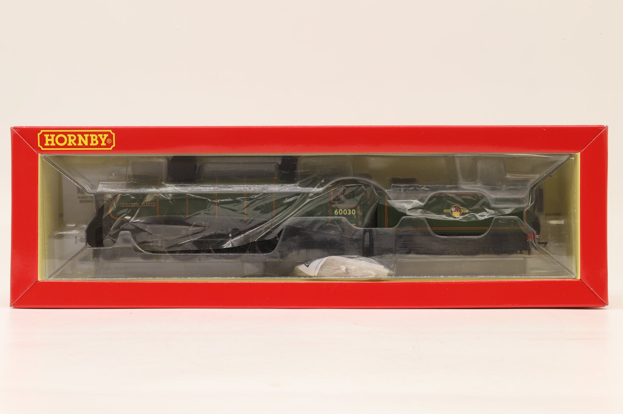 Hornby OO R3994 Class A4 '60030' 'Golden Fleece' BR Lined Green L/C
