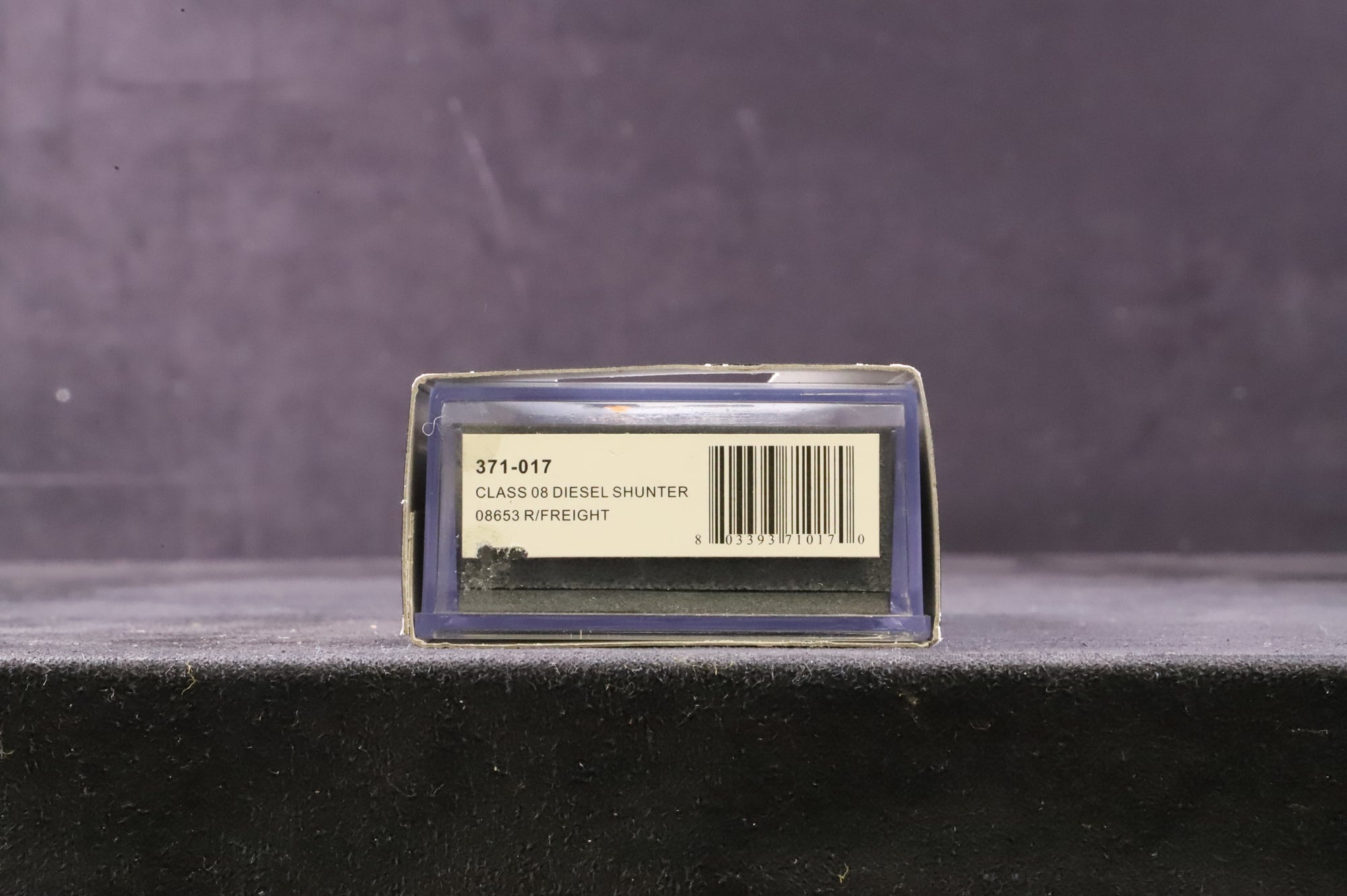 Graham Farish N 371-017 Class 08 Diesel '08653' Railfreight Livery