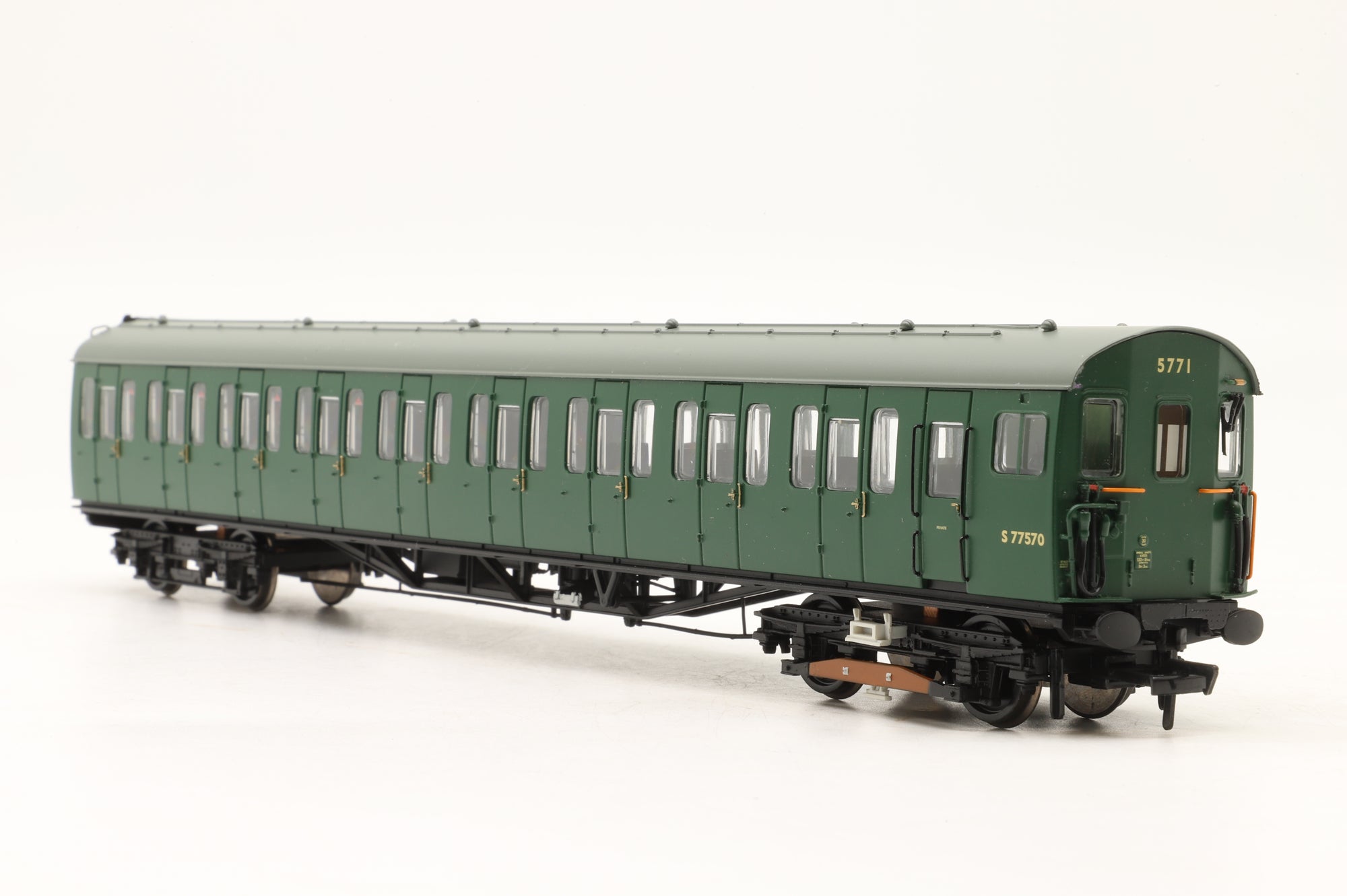 Bachmann OO 31-379 Class 416 2EPB EMU 5771 BR Green