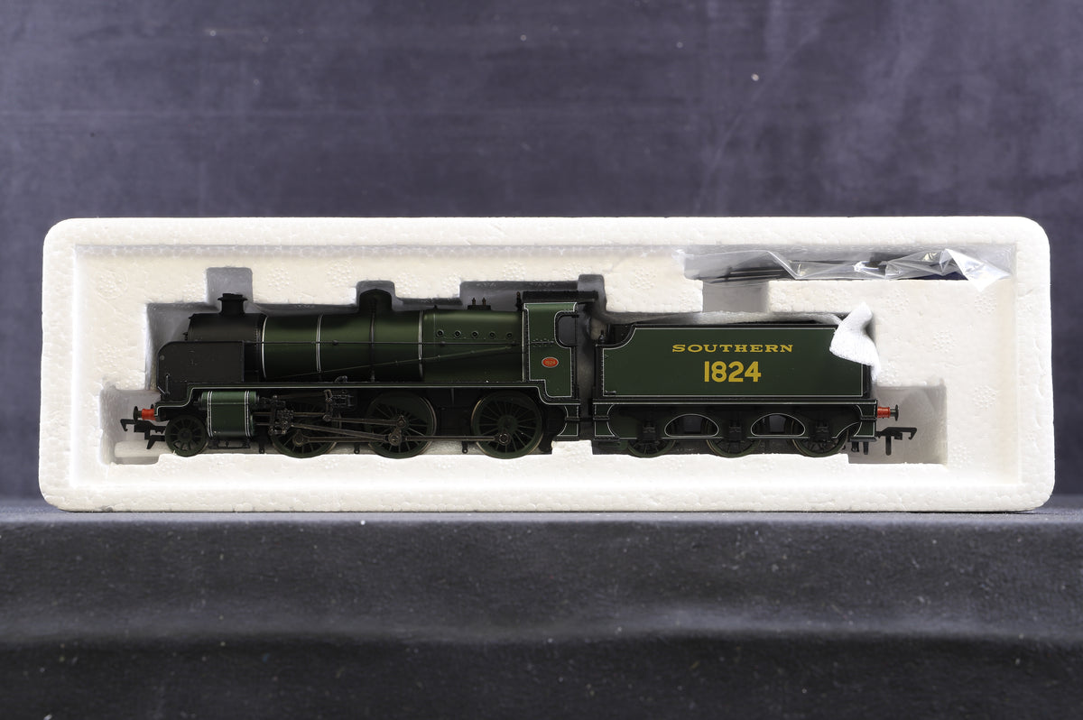 Bachmann OO 32-153 N Class &#39;1824&#39; Lined Southern Green