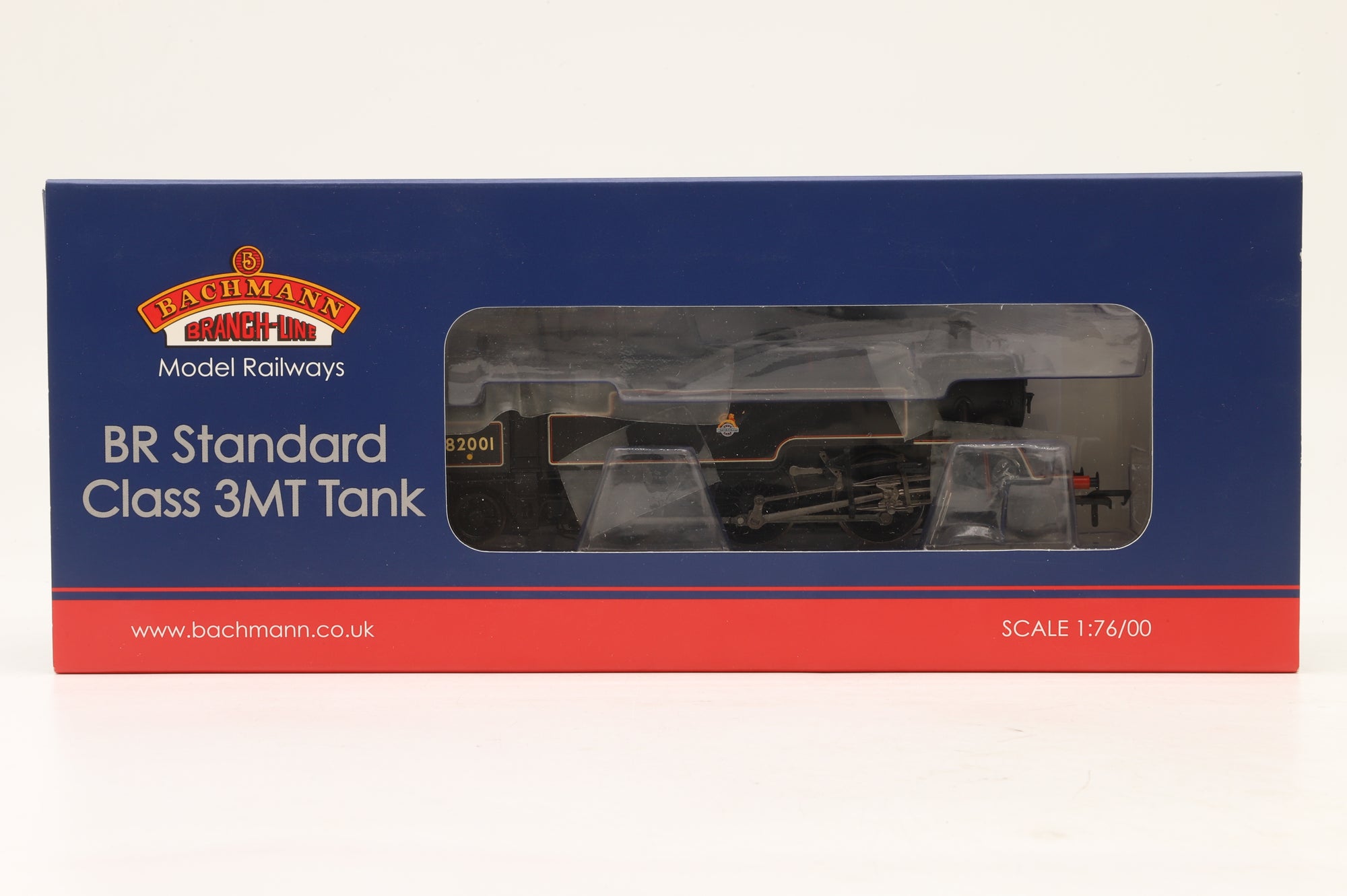 Bachmann OO 31-979 Standard Class 3MT '82001' BR Black E/C