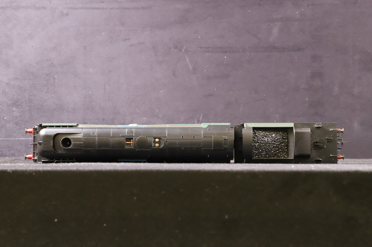 Hornby OO R2385 West Country Class &#39;34051&#39; &#39;Winston Churchill&#39; BR Green L/C