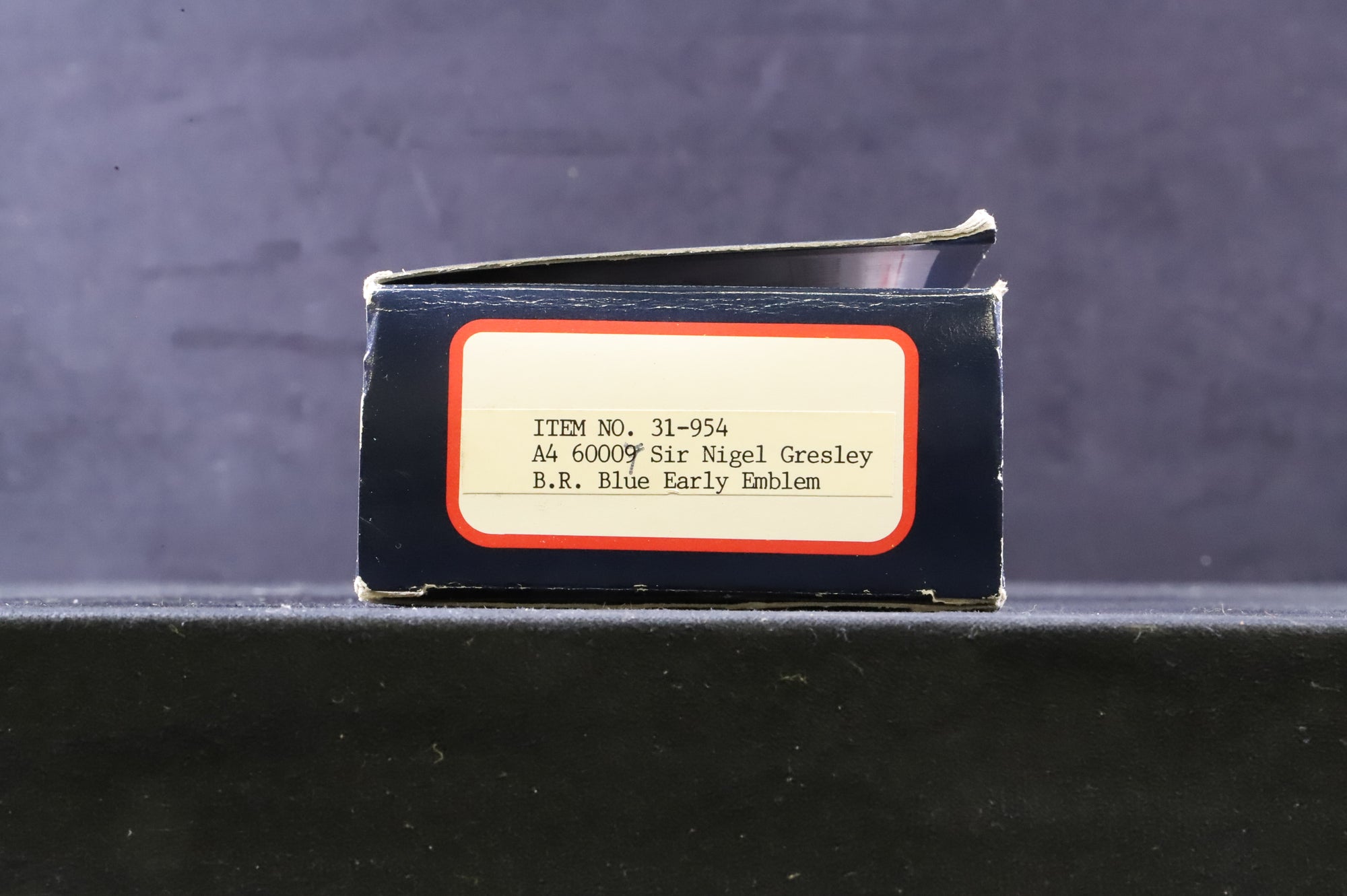 Bachmann OO 31-954 Class A4 60007 'Sir Nigel Gresley' in BR Express Blue w/ Early Crests