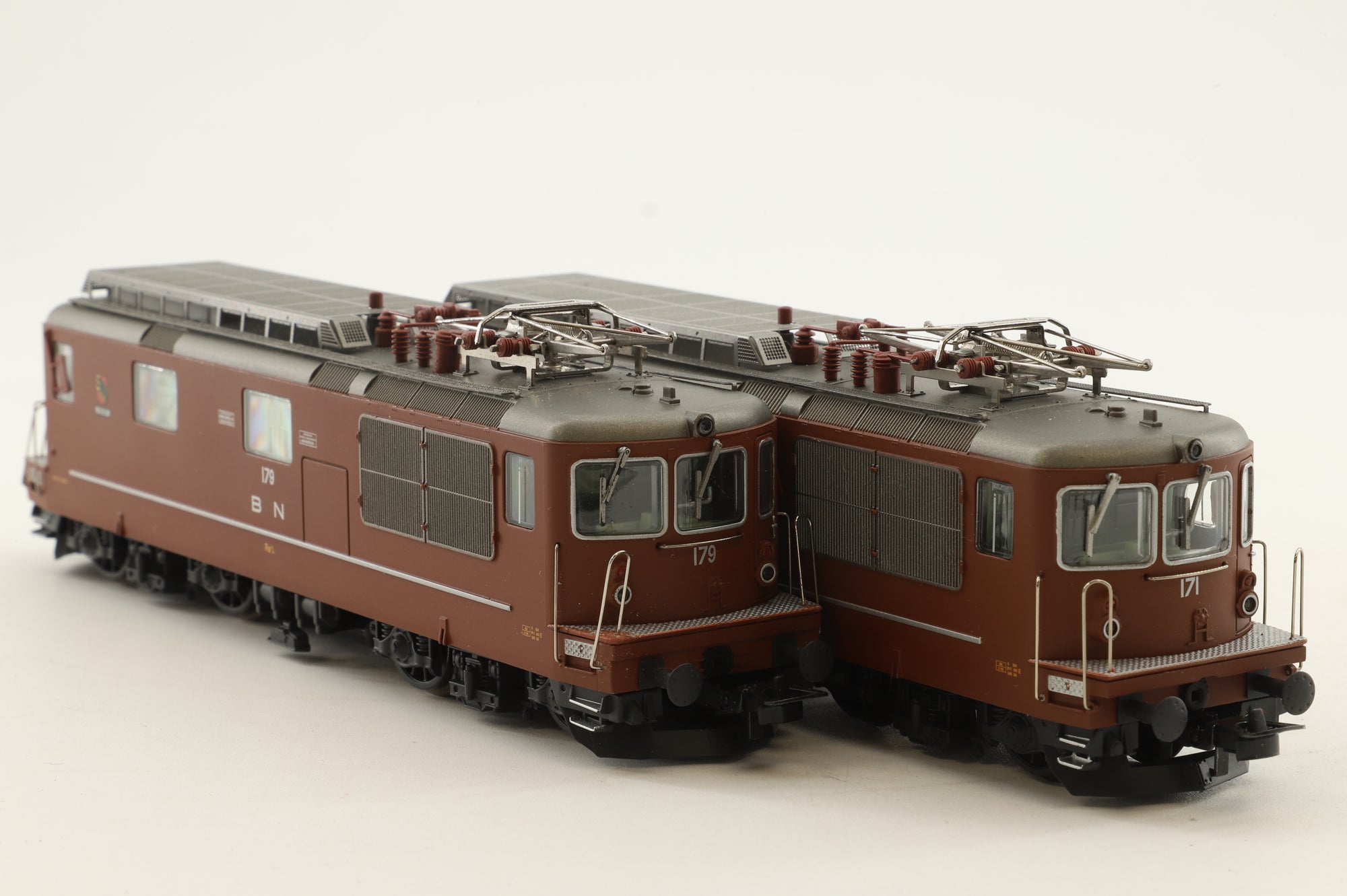 Rivarossi HO HR2100 Pack Of 2 4/4 179 Electric Locomotives BLS