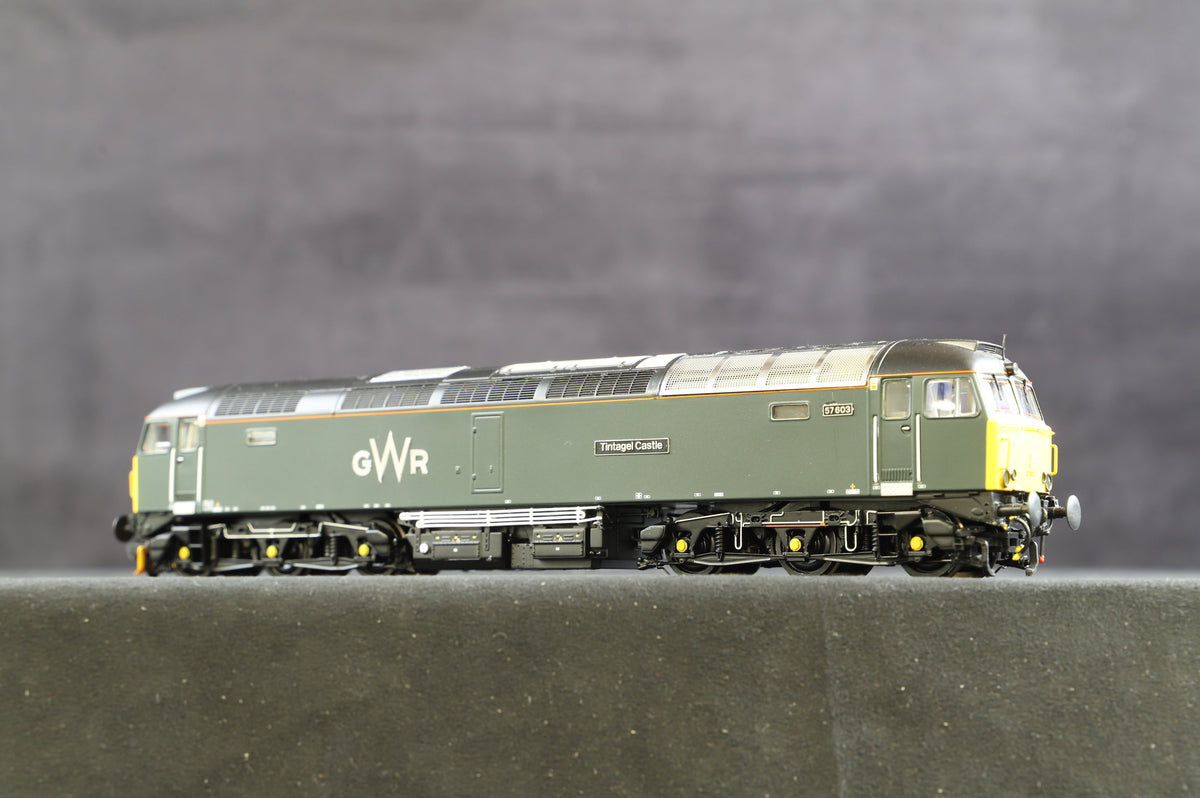 Bachmann OO 32-756 Class 57/6 &#39;57603&#39; &#39;Tintagel Castle&#39; GWR, DCC Sound
