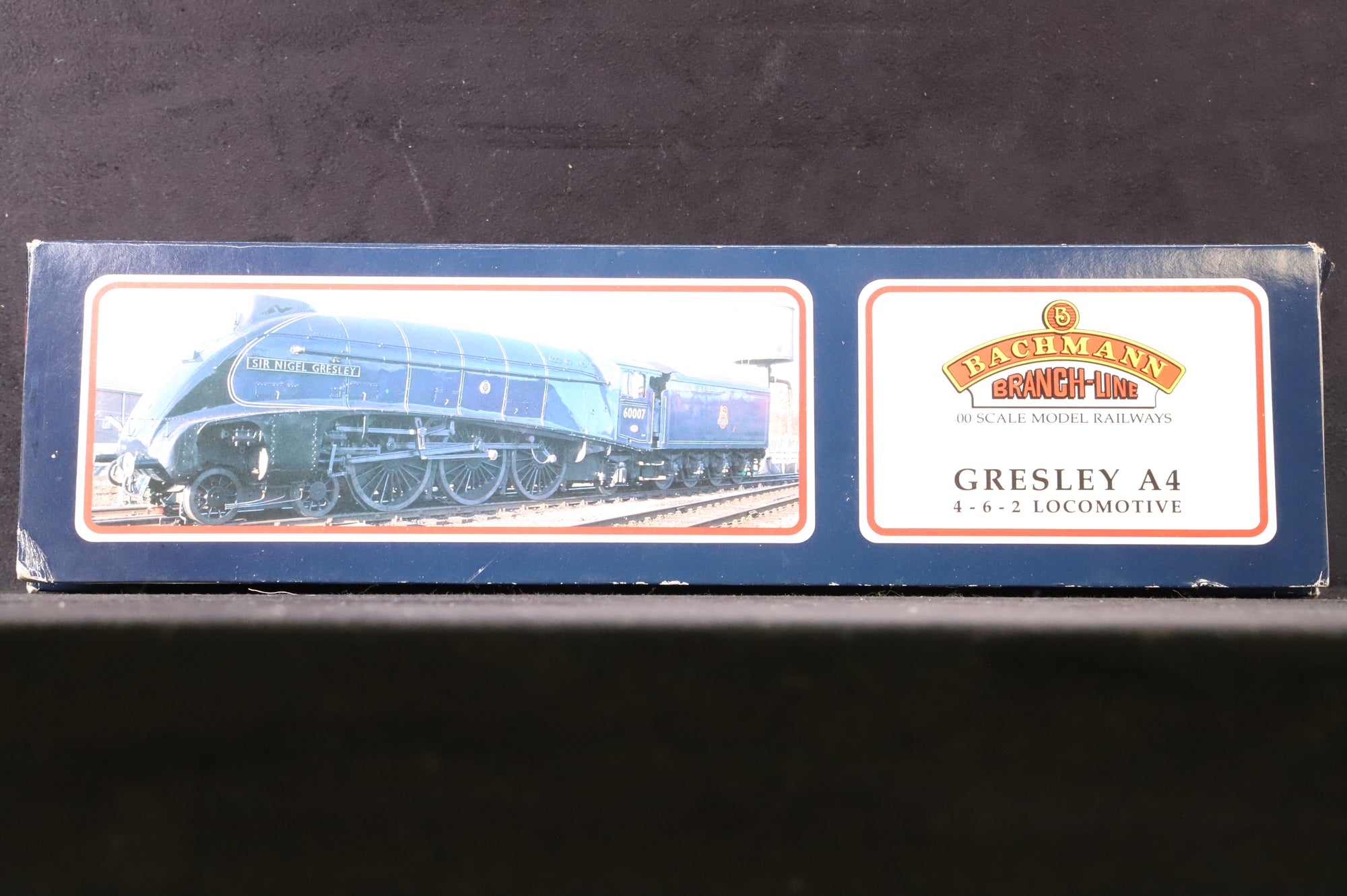 Bachmann OO 31-954 Class A4 60007 'Sir Nigel Gresley' in BR Express Blue w/ Early Crests