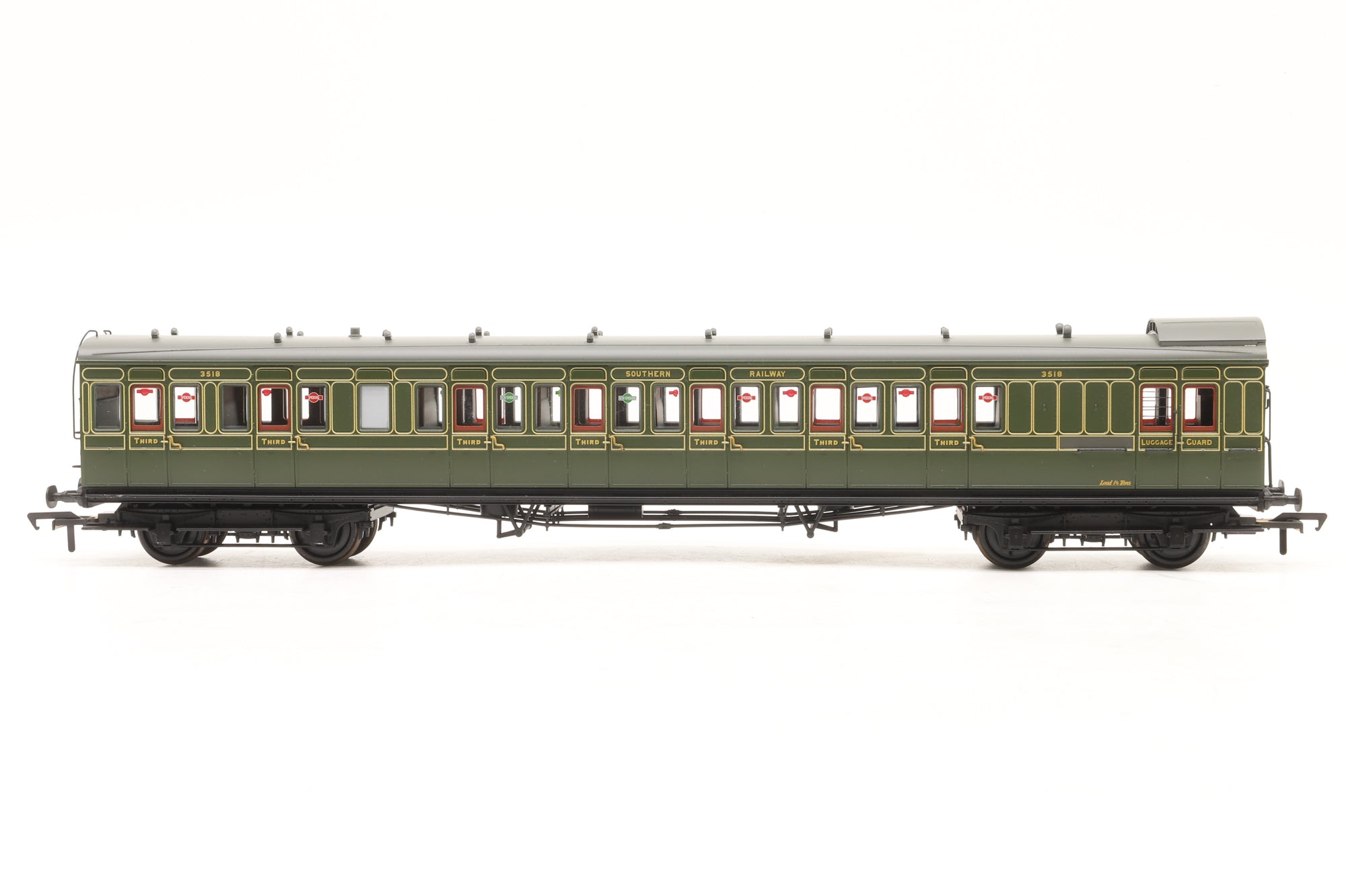 Bachmann OO Rake Of 3 SE&CR 60' Birdcage Coaches Inc. 39-601, 39-611 & 39-621