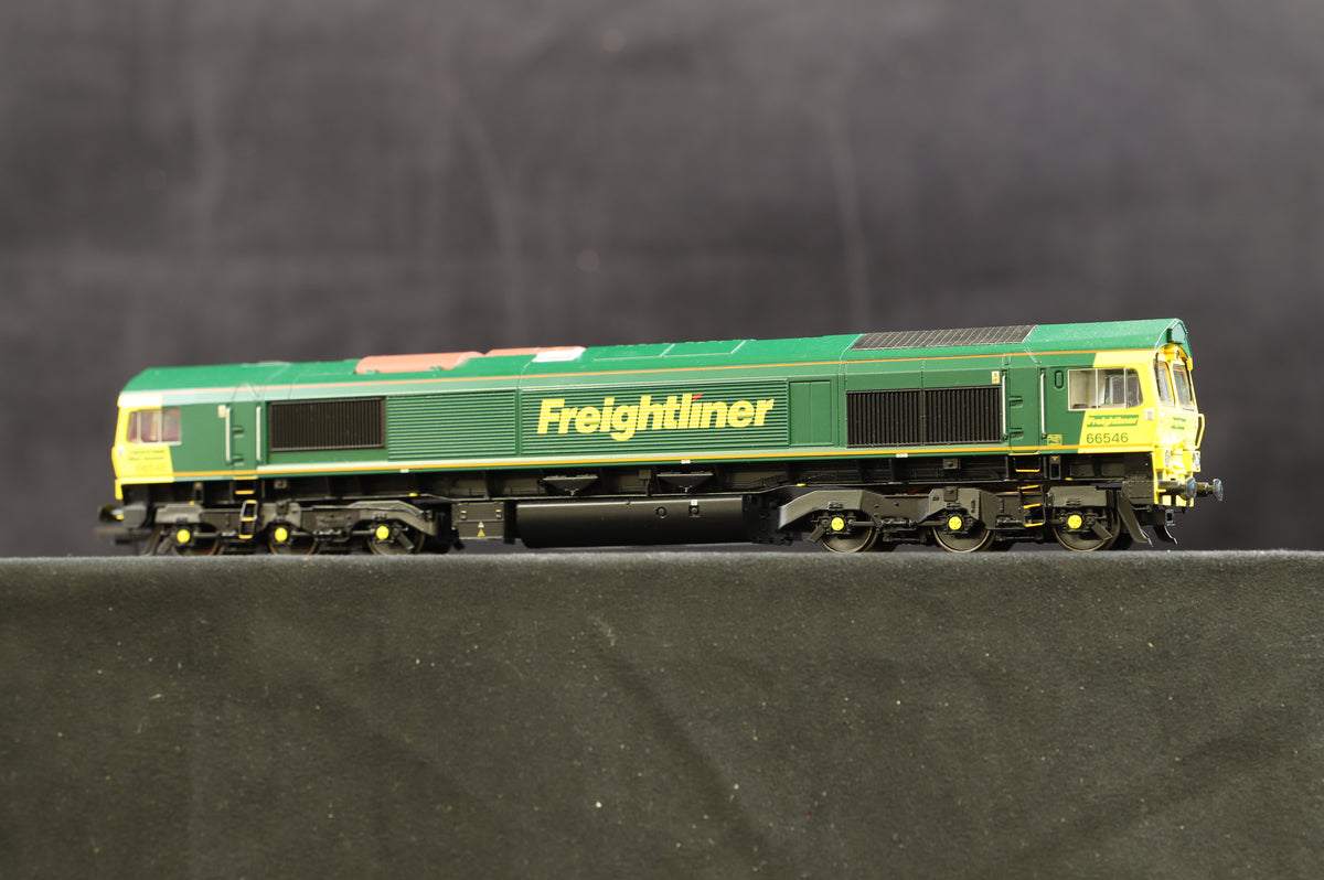 Bachmann OO 32-728DS Class 66 Diesel &#39;66546&#39; Freightliner, DCC Sound