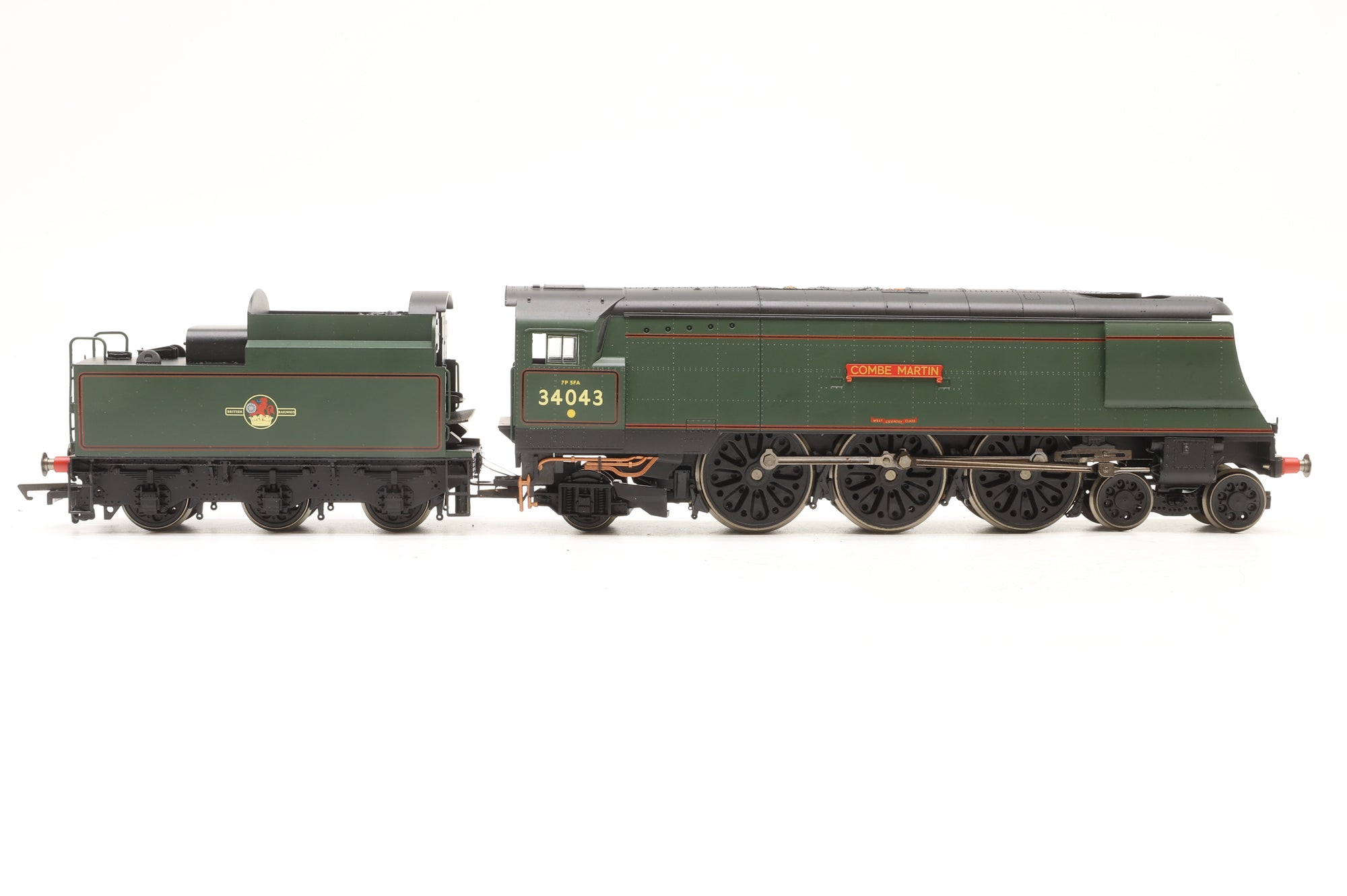Hornby OO R2436 'The Pines Express' Great British Train Pack Limited Edition 1420/3000