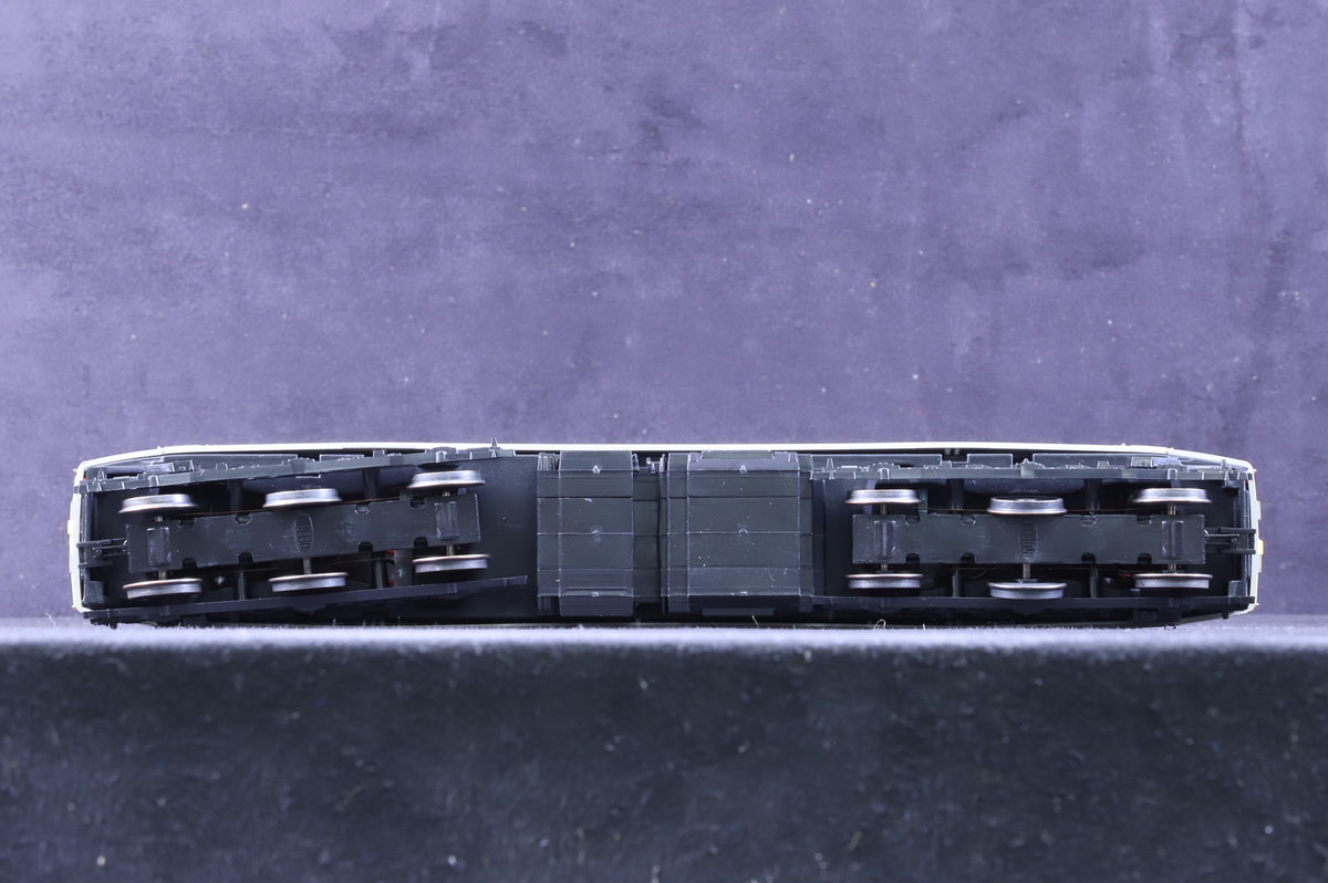 Heljan OO 4675 Class 47 47334 in Early Freightliner Livery