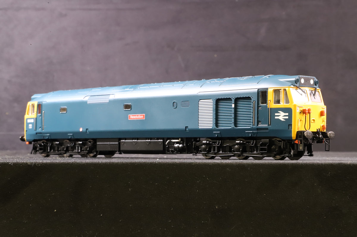 Hornby OO R2348 Class 50 50018 &#39;Resolution&#39; in BR Blue