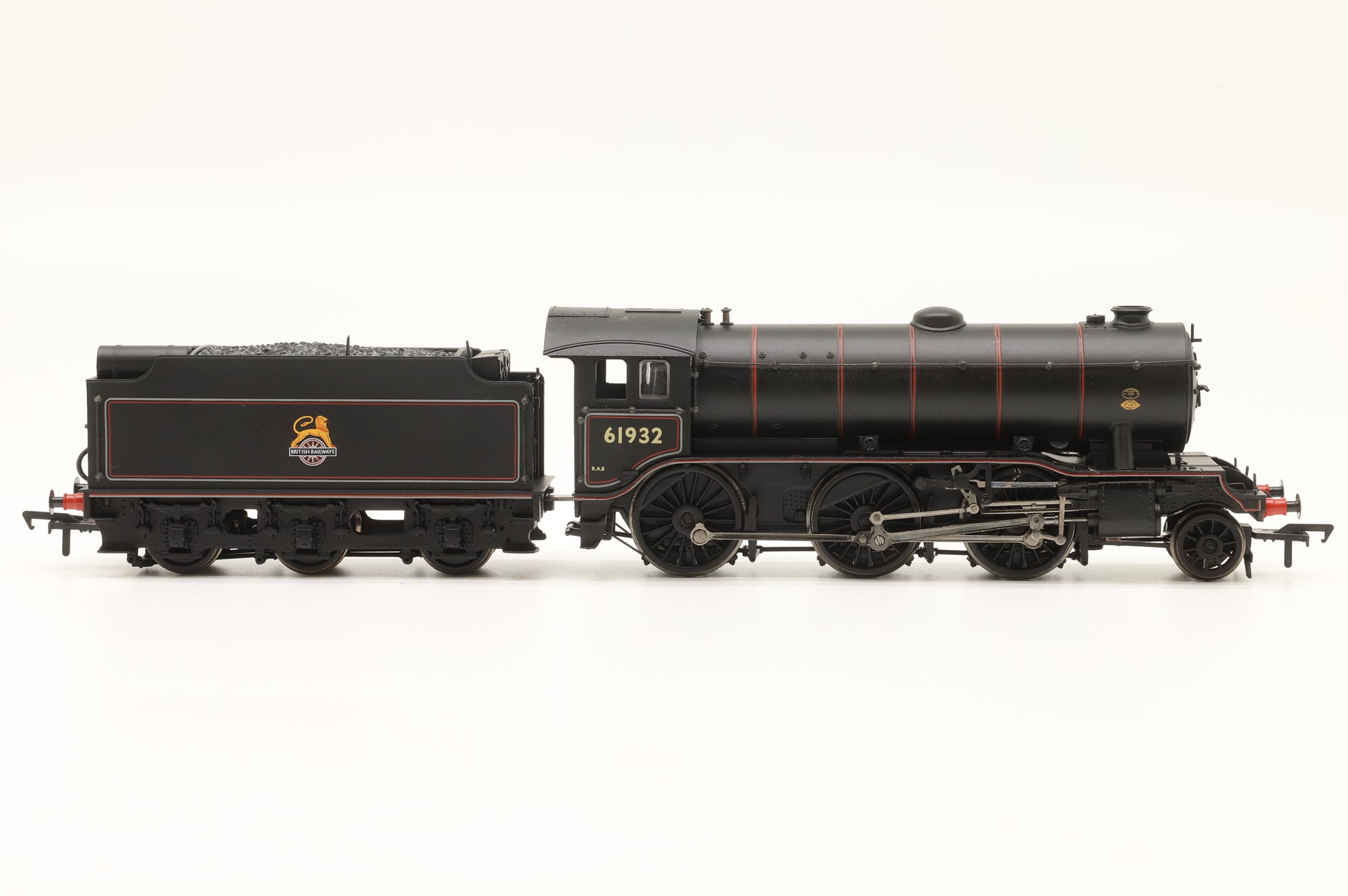 Bachmann OO 32-276 K3 '61932' BR Lined Black E/C Group Standard Tender