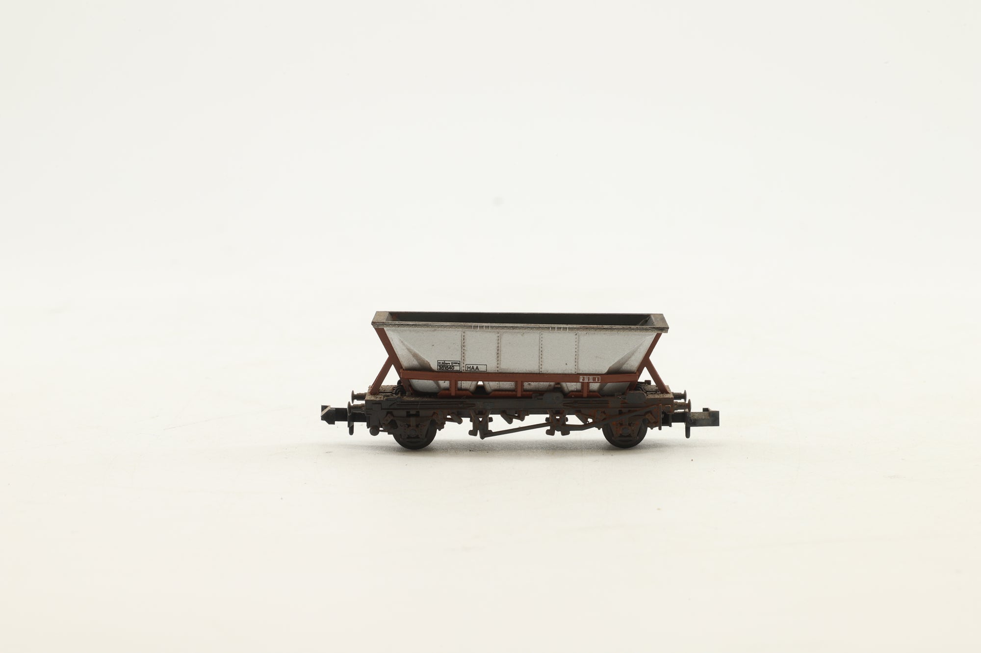 Minitrix N Rake of 6 HAA Wagons - Weathered