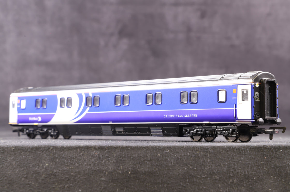 Hornby OO Rake Of 7 Caledonian Sleeper Coaches