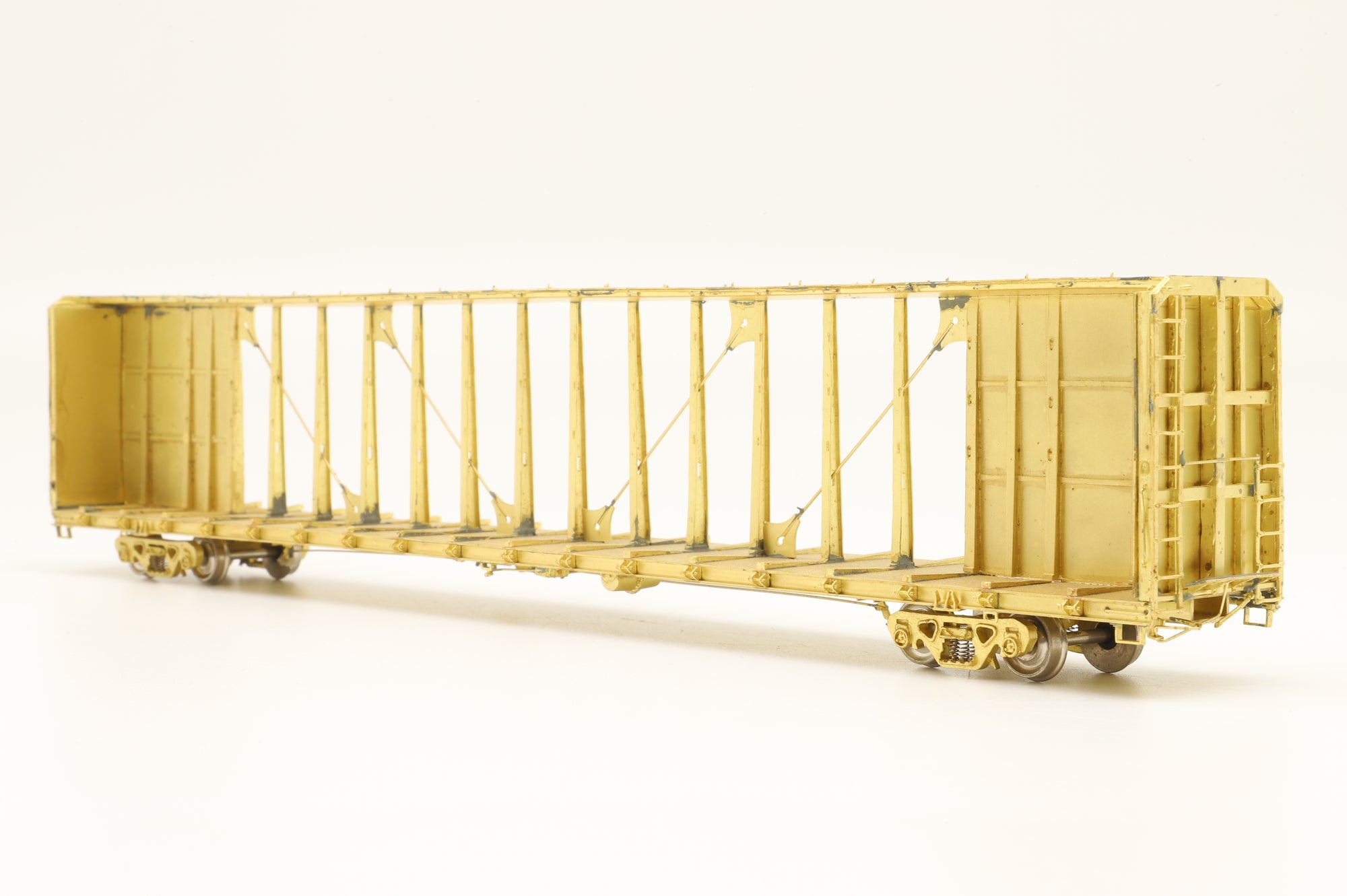 Overland Models/Ajin HO OMI-3235 Trailer Train TSH 75' Flat Car, Centerbeam Bulkhead, Unpainted Brass