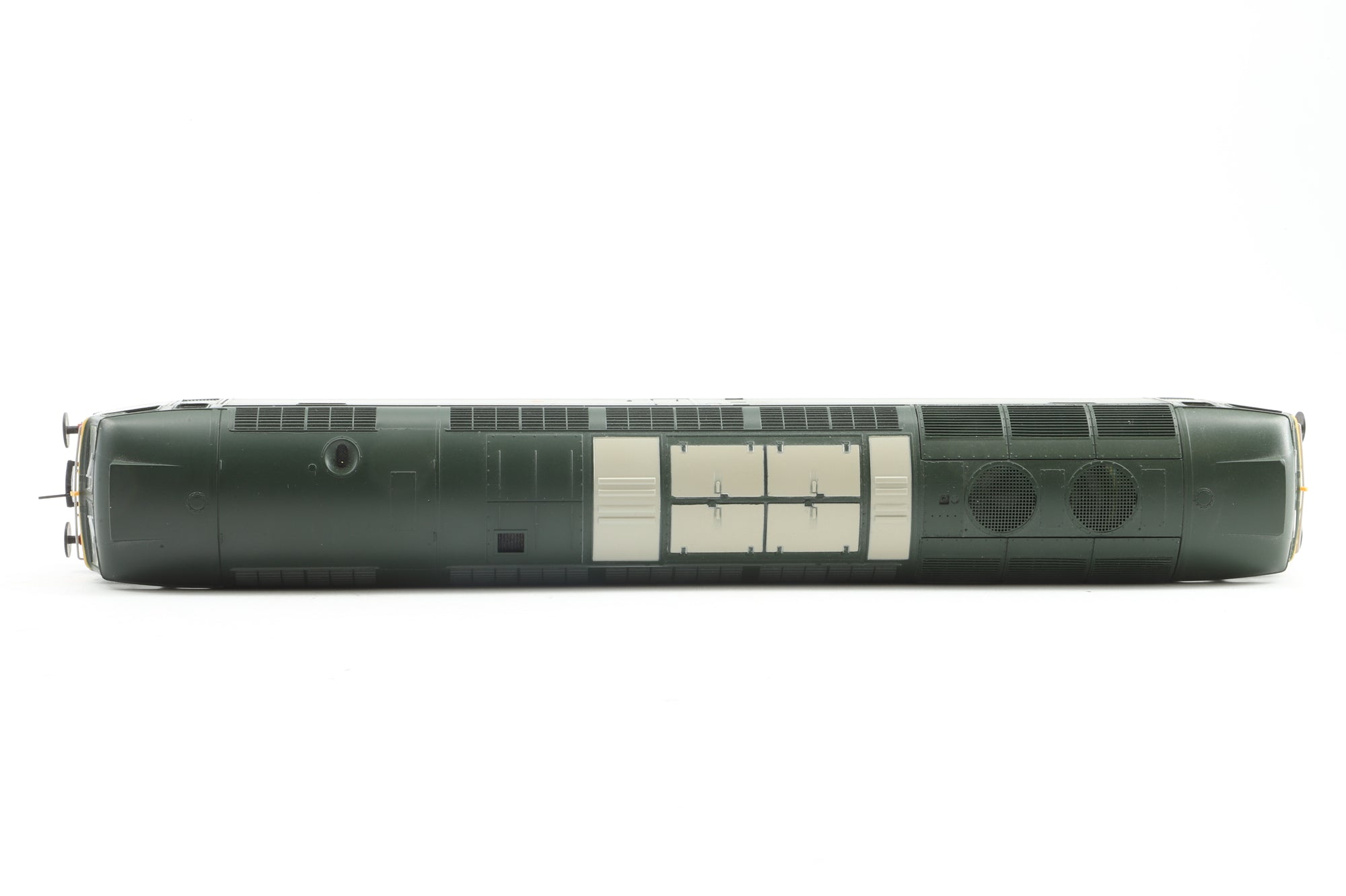 Bachmann OO 32-801DS Class 47 'D1746' BR Two Tone Green Half Yellow Ends & Four Digit Headcode, DCC Sound