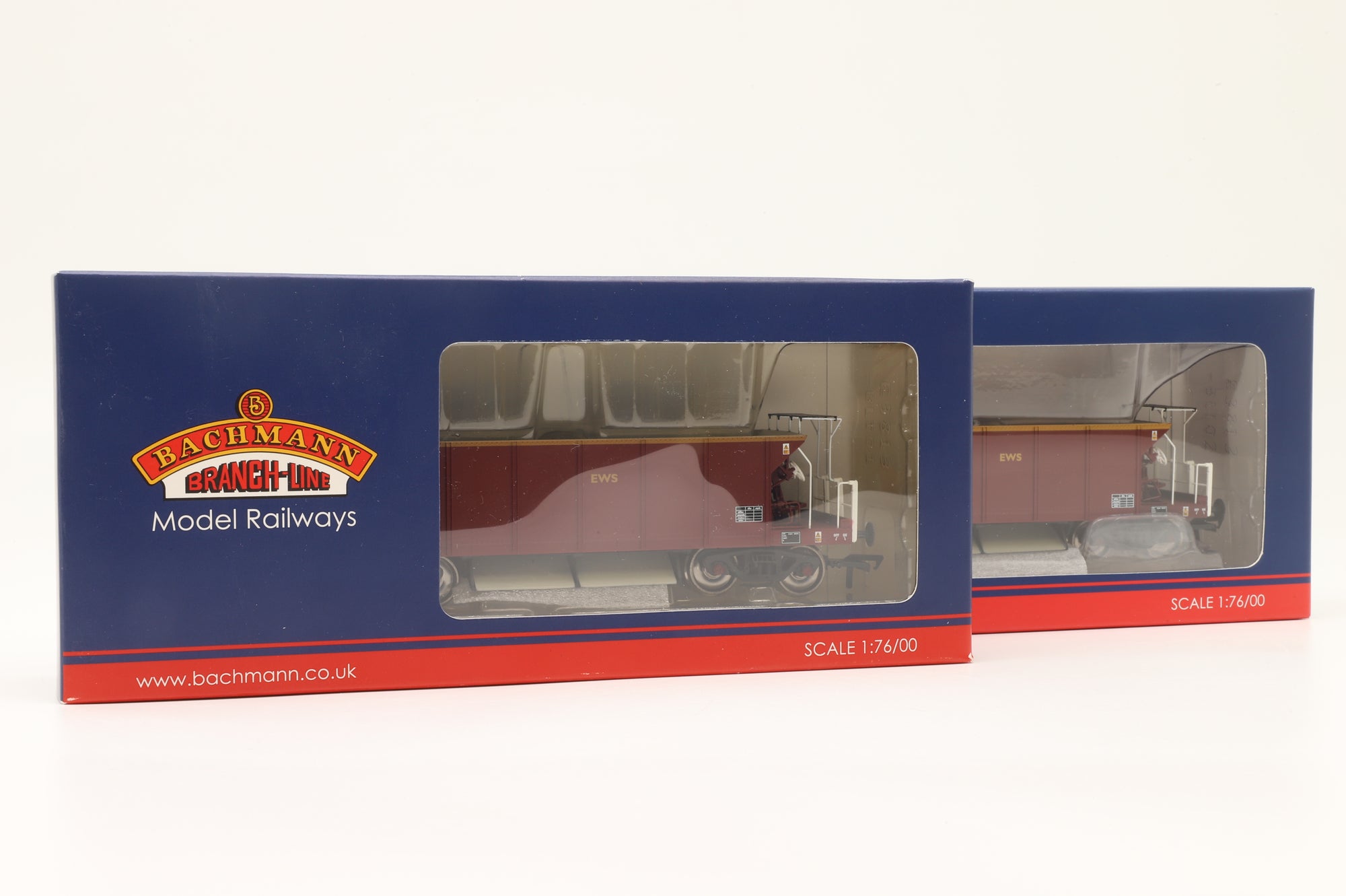 Bachmann OO Rake Of 2 YGA Seacow Bogie Hopper Wagons Inc. 38-132A & 38-132B