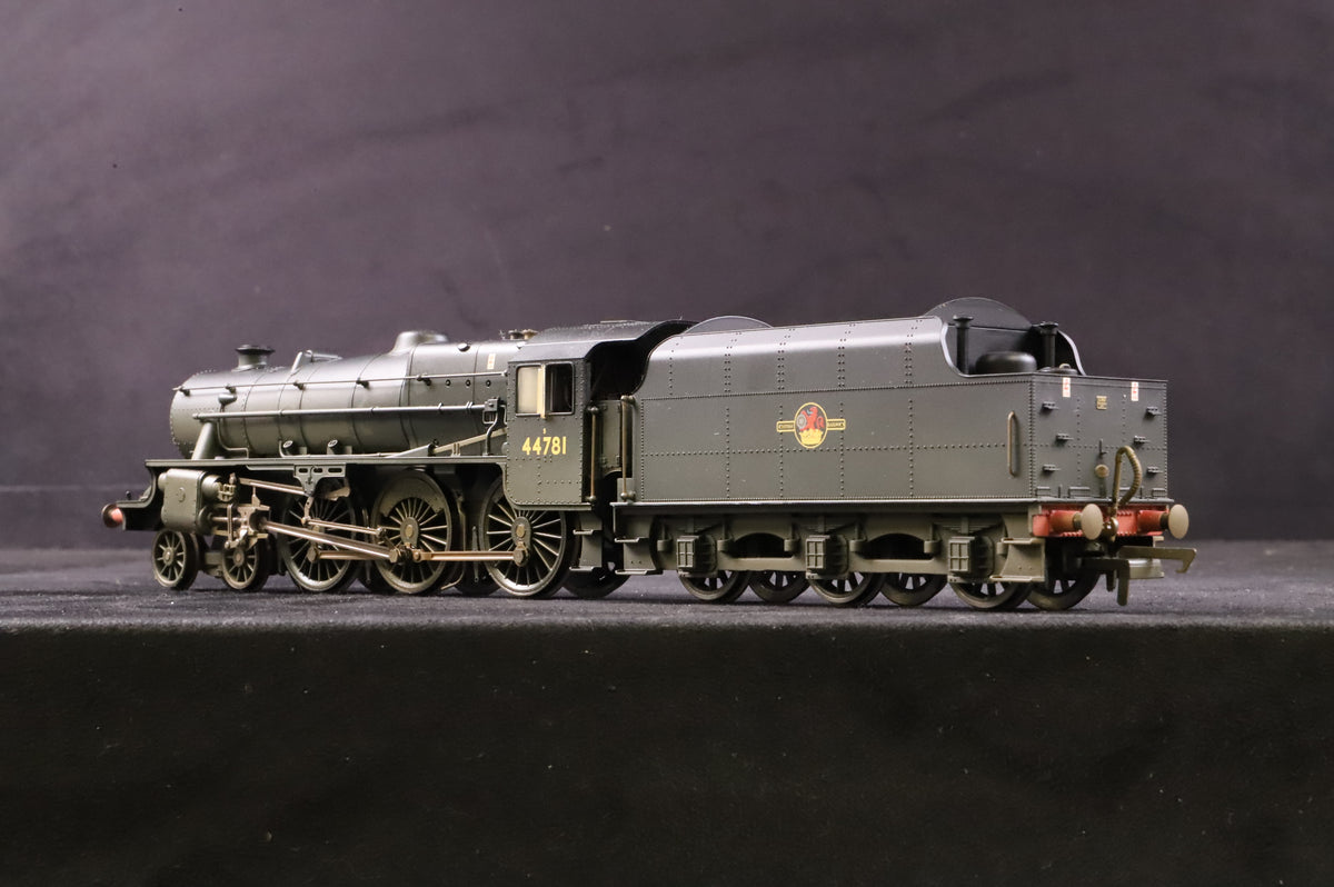 Hornby OO R2258 Class 5MT &#39;44781&#39; BR Black L/C Weathered