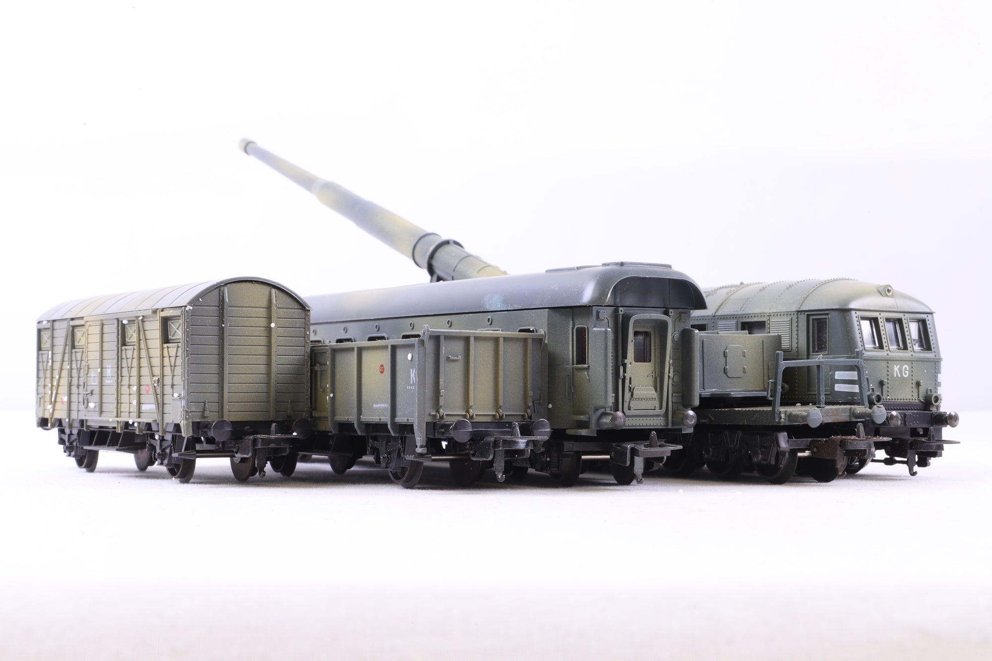 Lima HO 149704GWWII Krupp K5 "Leopold" Railway Gun Train