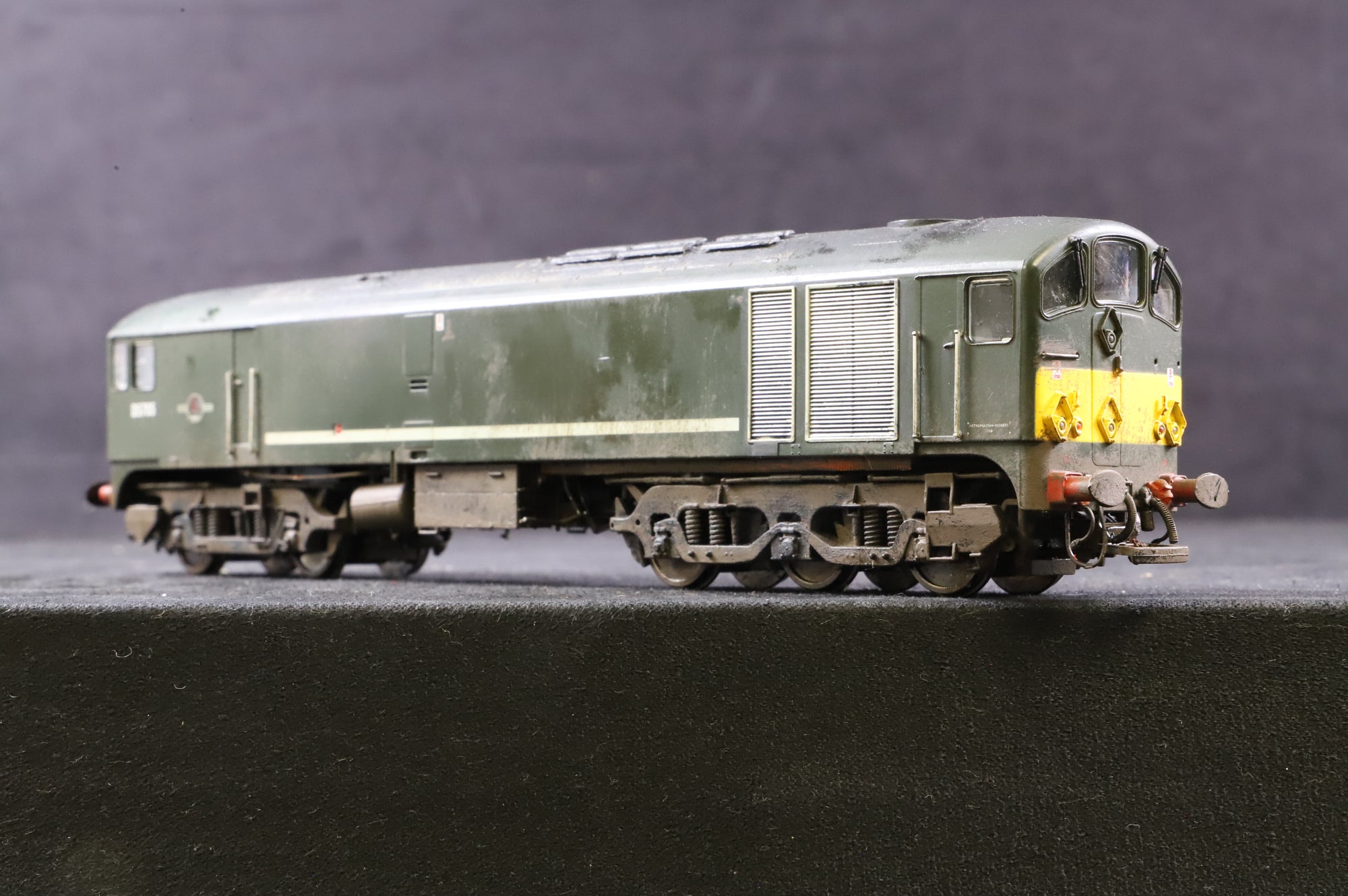 WORKSHOP Heljan OO 2801 Class 28 Co-Bo 'D5705' BR Green Small Yellow Panels BR Green Weathered