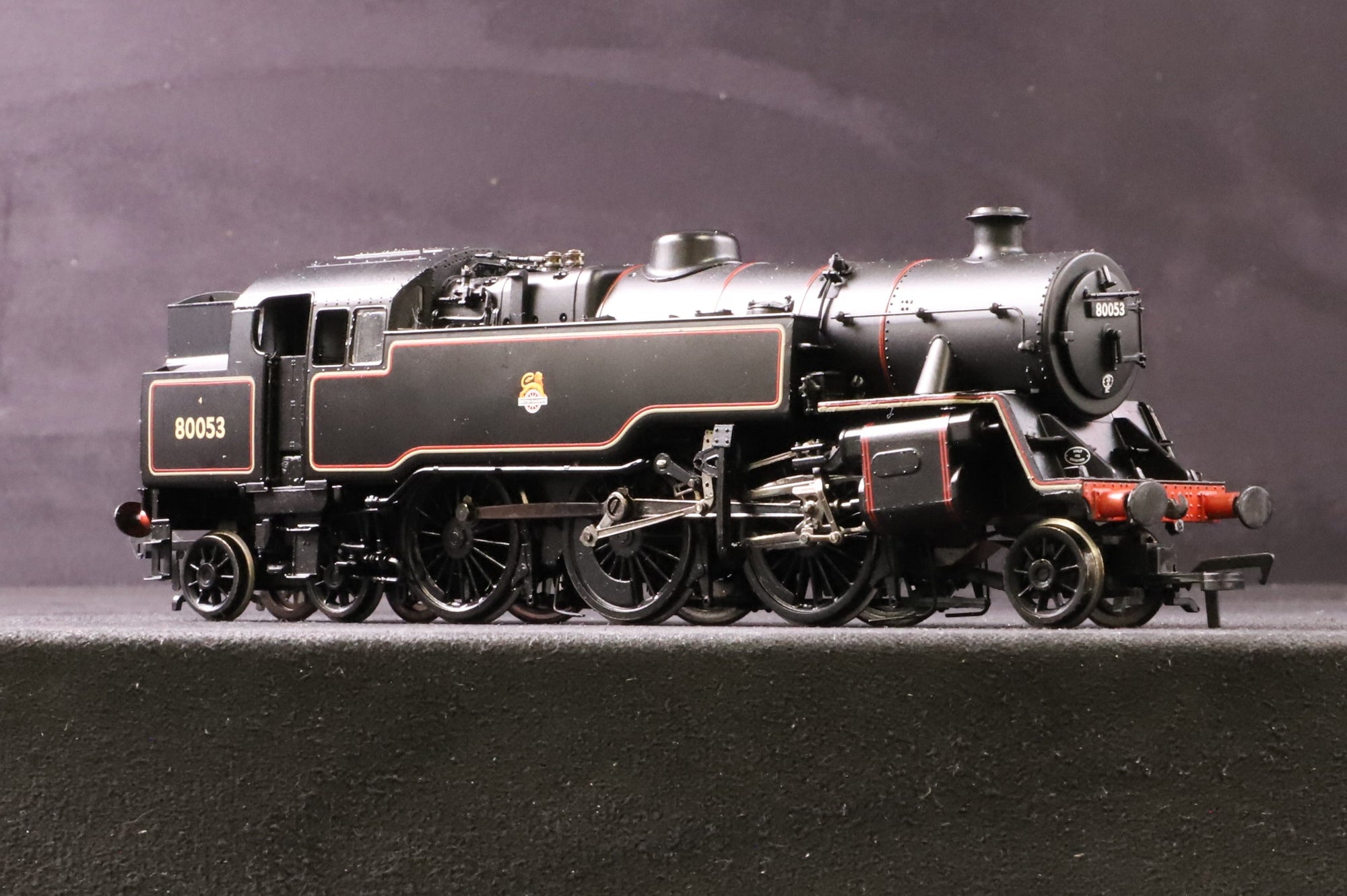 Bachmann OO 32-359 BR Standard Class 4MT Tank '80053' BR Black E/Emblem
