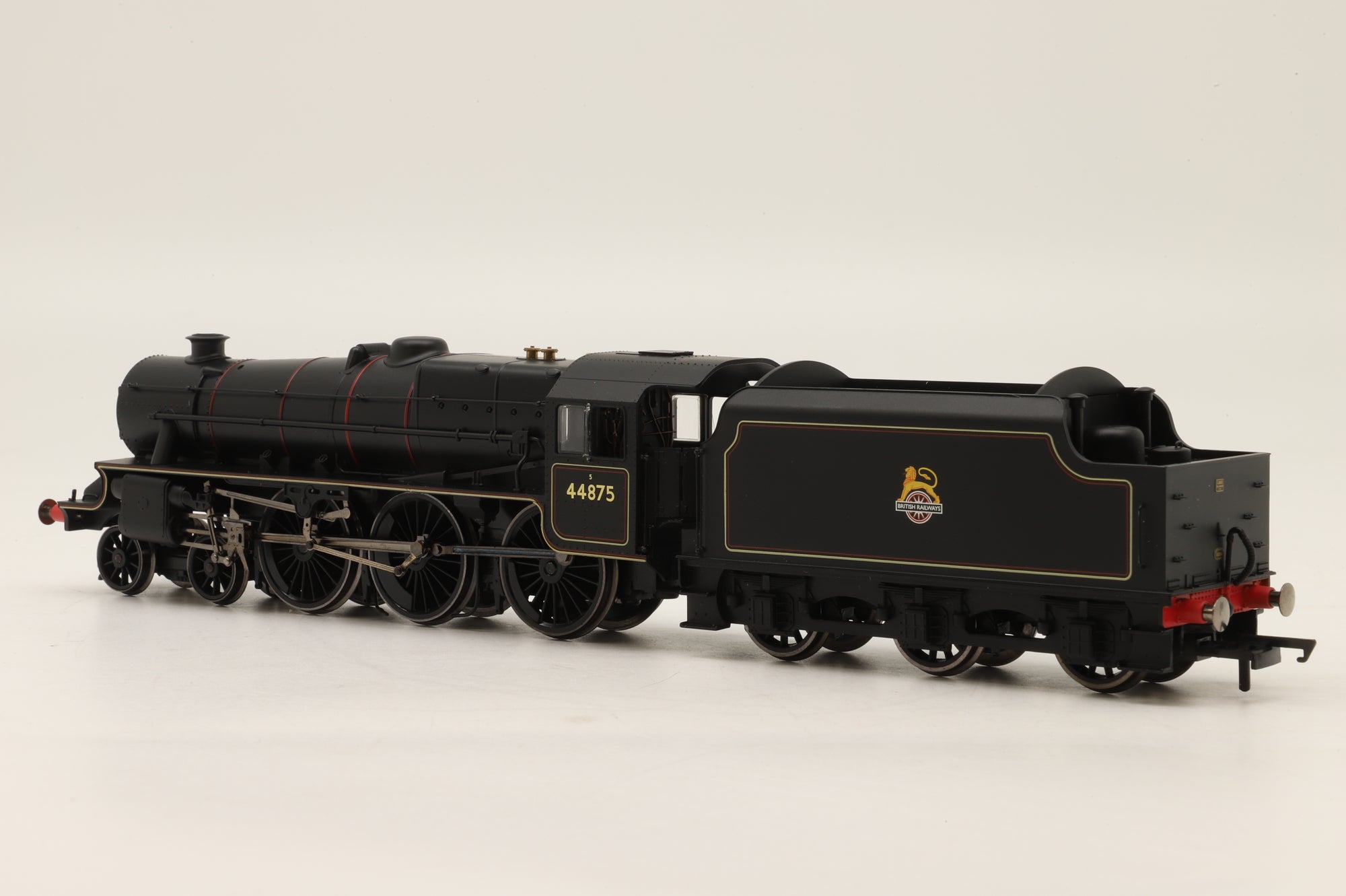 Hornby OO R2804XS 'Black 5' 44875 in Lined BR Black w/ Early Crests – DCC Sound