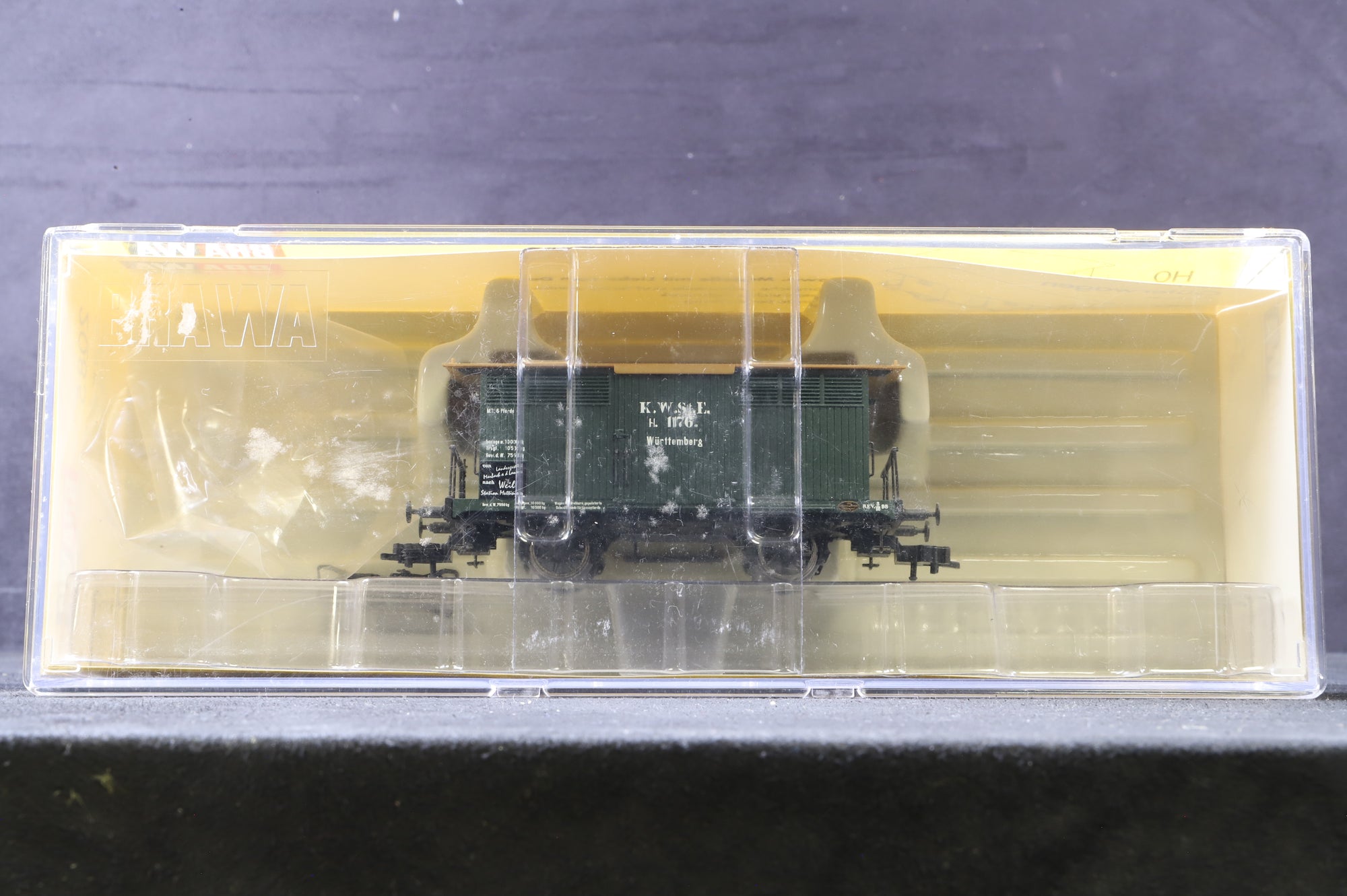 Brawa HO 2085 Box Wagon KWSt.E Green