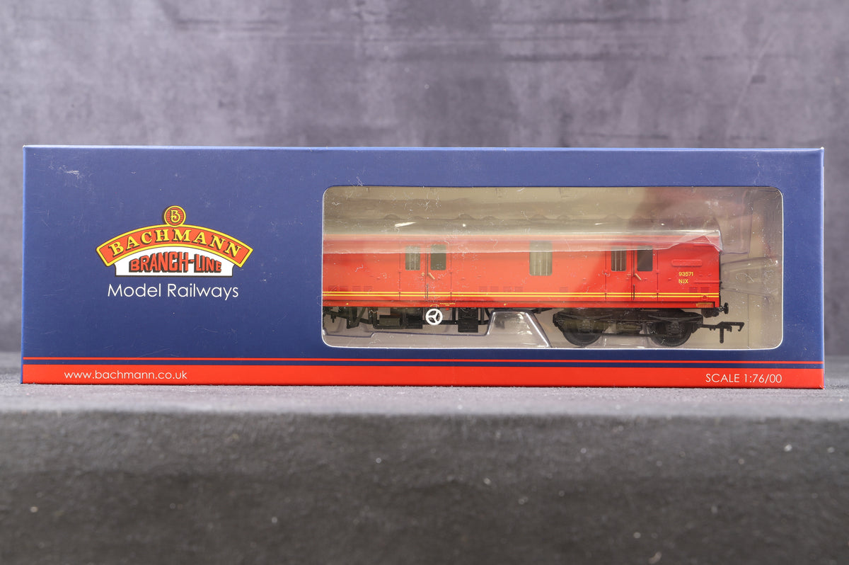 Bachmann OO 39-275 &amp; 39-275A Rake Of 2 BR MK1 NJX Royal Mail Red &amp; BR MK1 GUV Royal Mail Letters