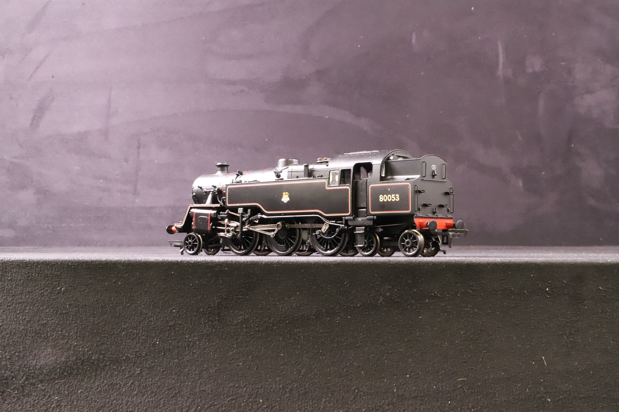 Bachmann OO 32-359 BR Standard Class 4MT Tank '80053' BR Black E/Emblem