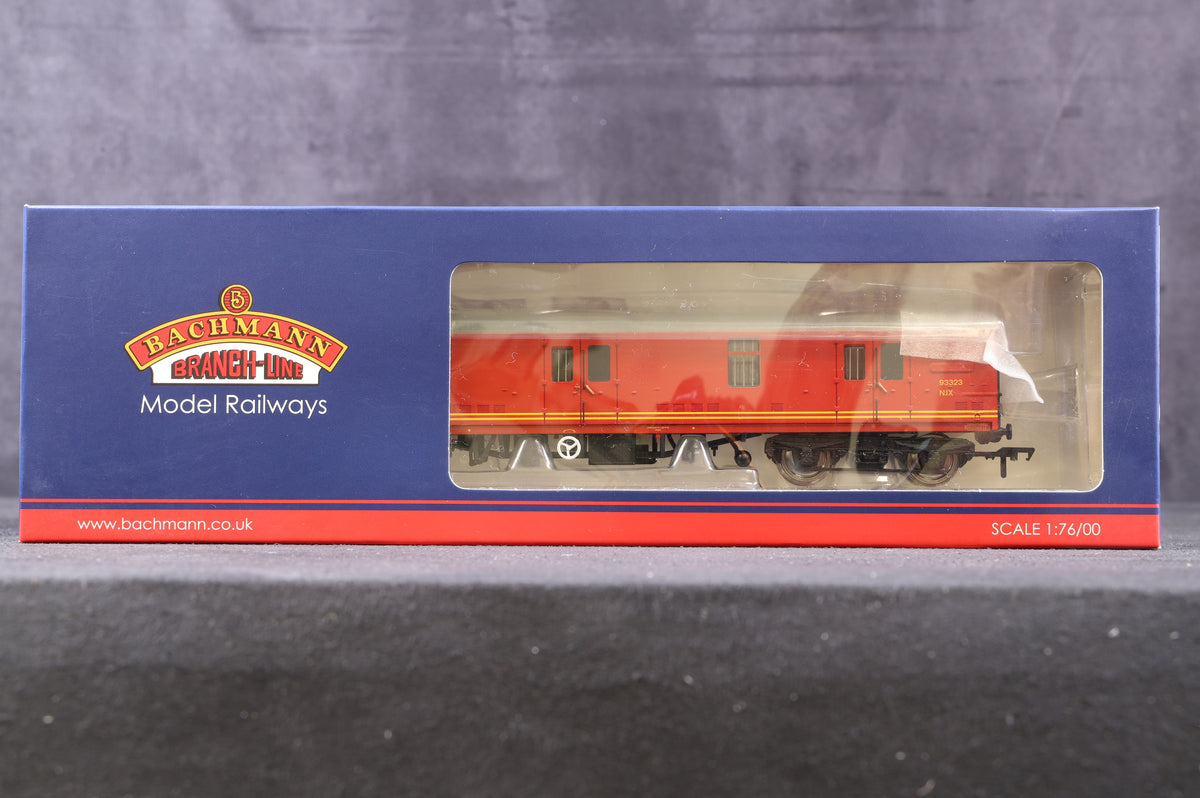 Bachmann OO 39-275 &amp; 39-275A Rake Of 2 BR MK1 NJX Royal Mail Red &amp; BR MK1 GUV Royal Mail Letters