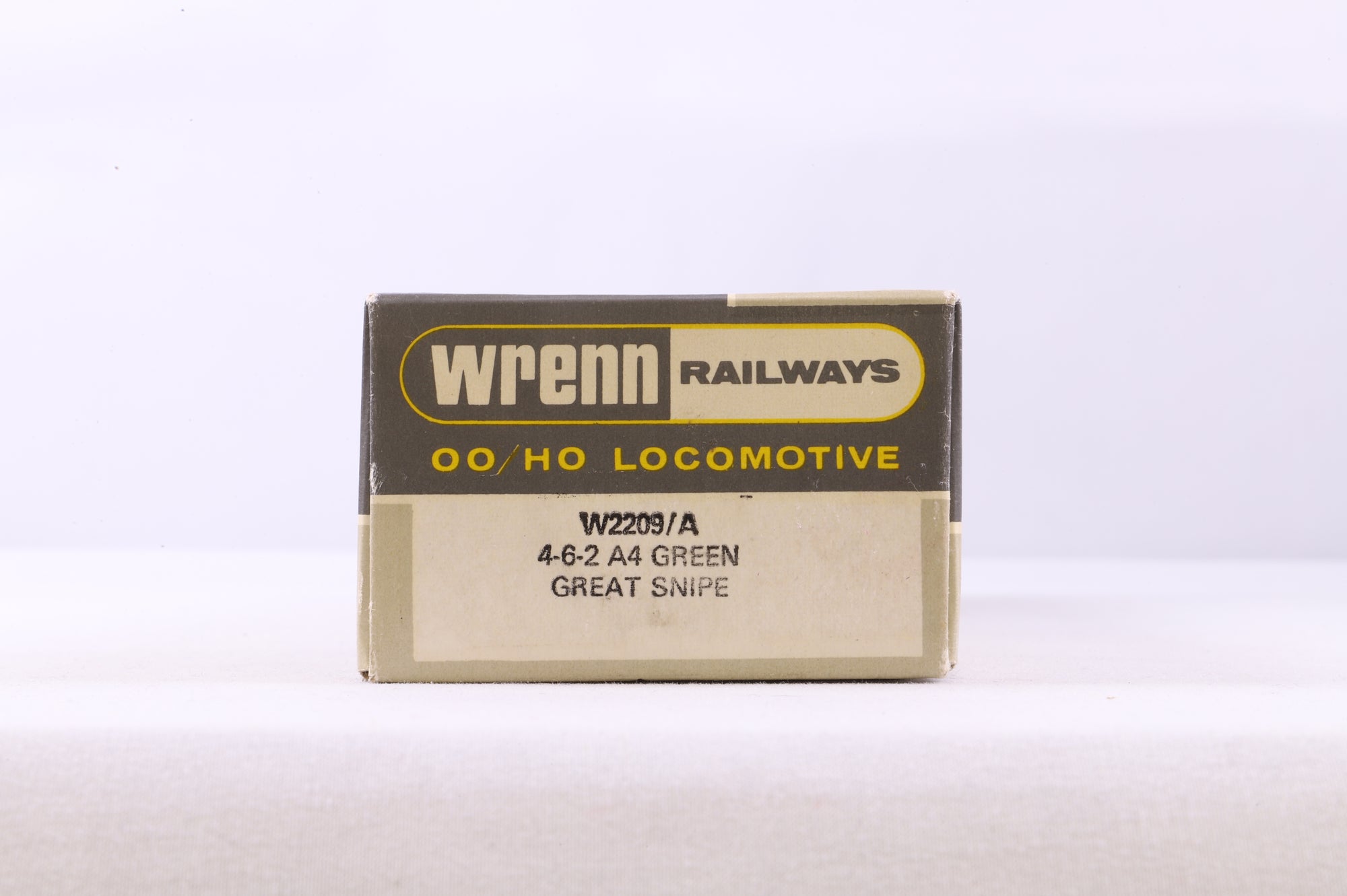 Wrenn OO W2209/ A Class A4 'Great Snipe Apple Green