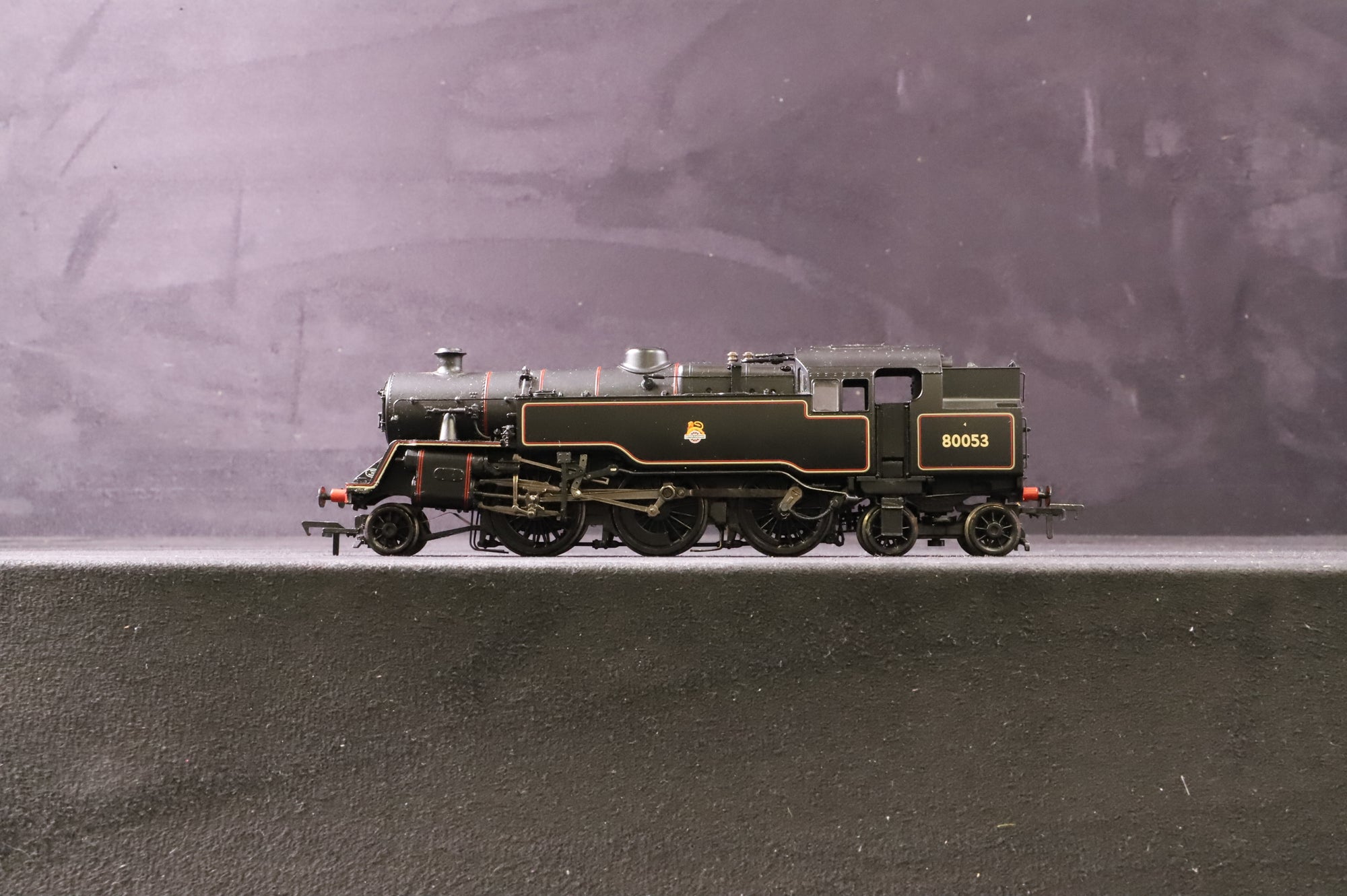Bachmann OO 32-359 BR Standard Class 4MT Tank '80053' BR Black E/Emblem