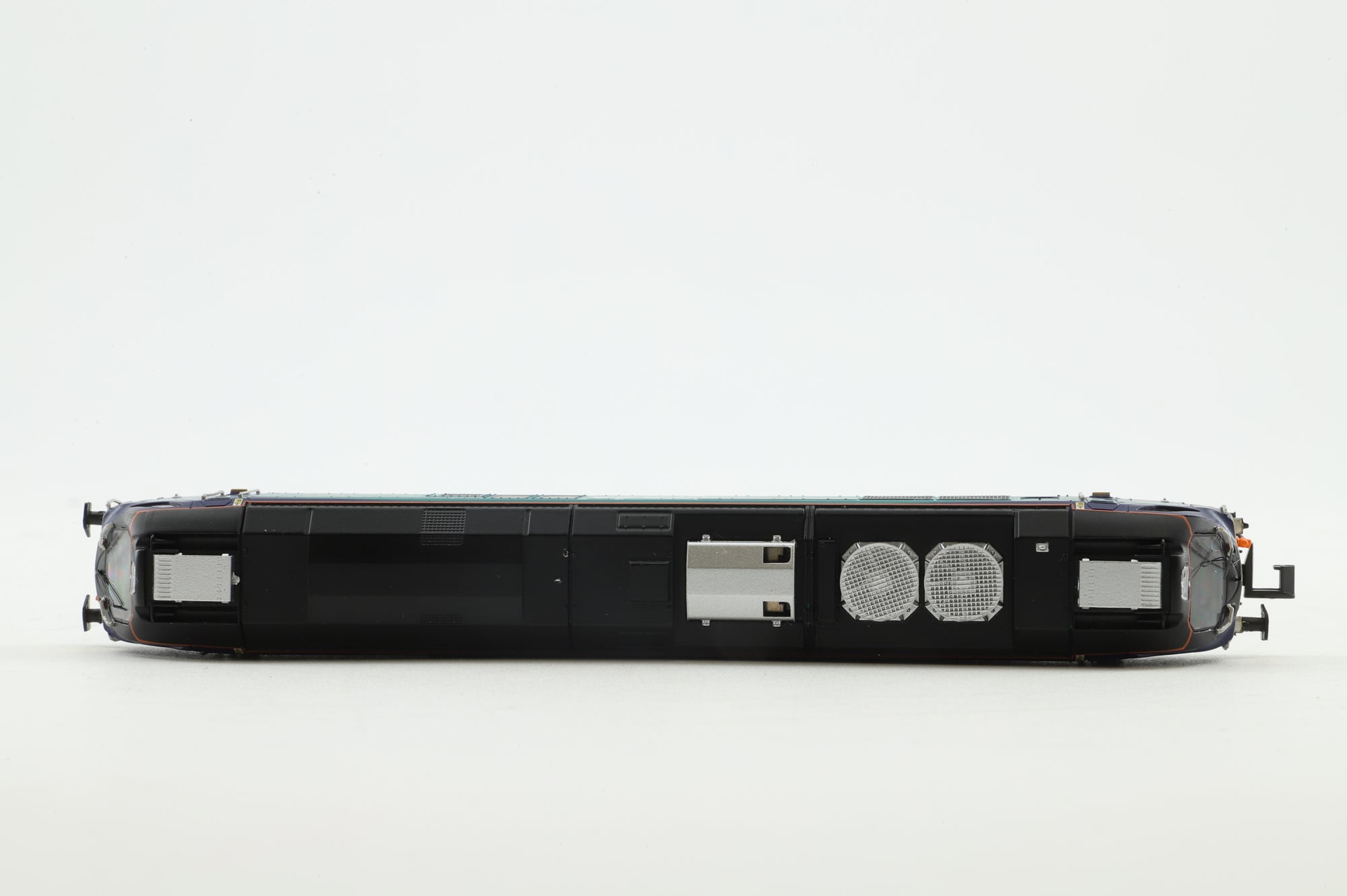 WORKSHOP Dapol N 2D-022-002 Class 68 '68005' 'Defiant' DRS