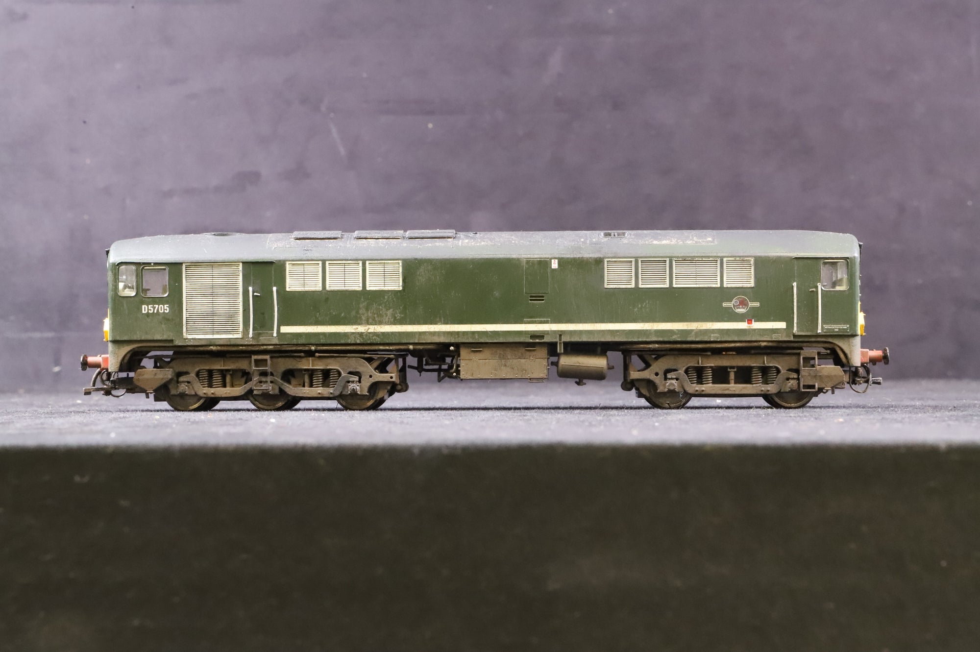 WORKSHOP Heljan OO 2801 Class 28 Co-Bo 'D5705' BR Green Small Yellow Panels BR Green Weathered
